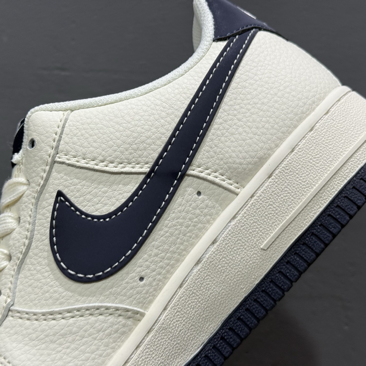 260 Gucci x Nike Air Force 1 鬼脸米蓝 QW5836-006