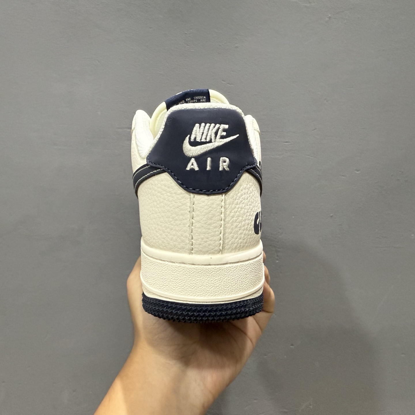 260 Gucci x Nike Air Force 1 鬼脸米蓝 QW5836-006