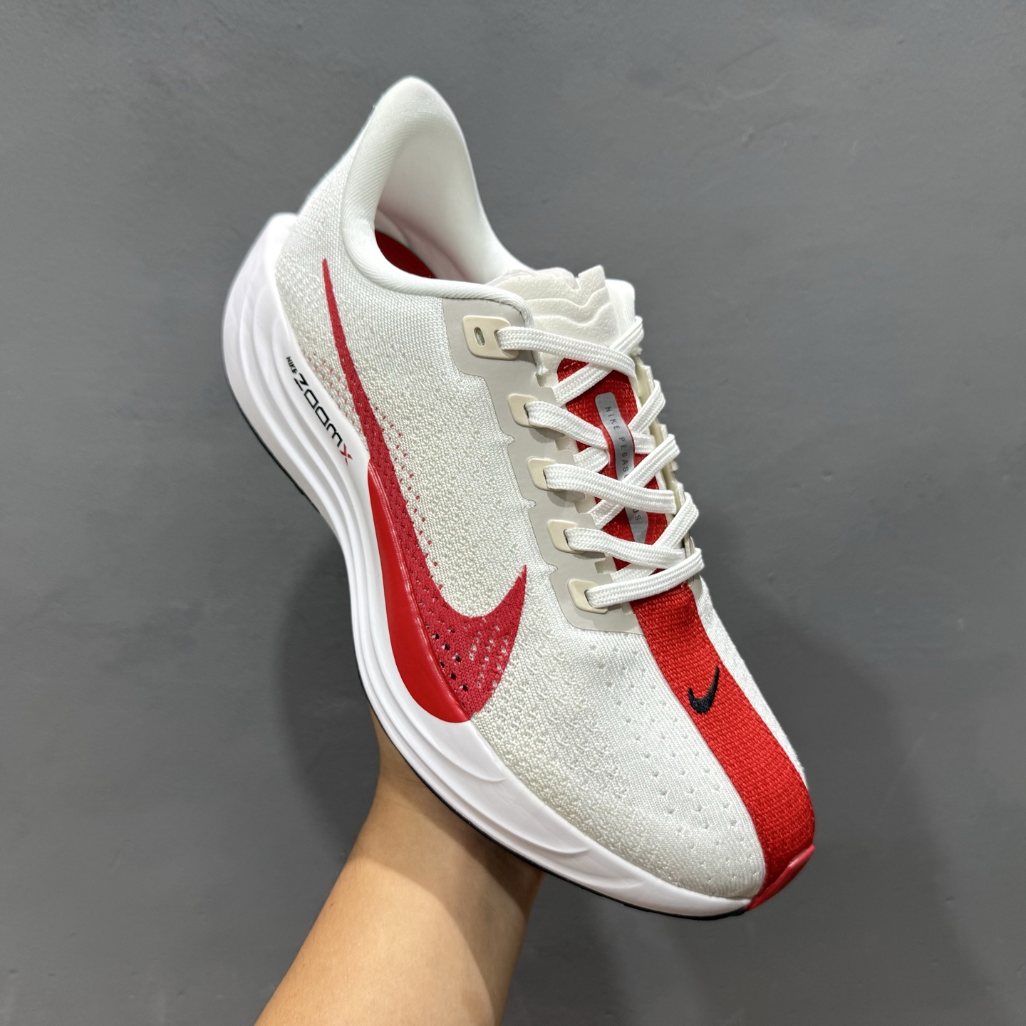 180 Nike Air Zoom Pegasus 35 飞马系列透气缓震运动跑鞋 FQ7262-003