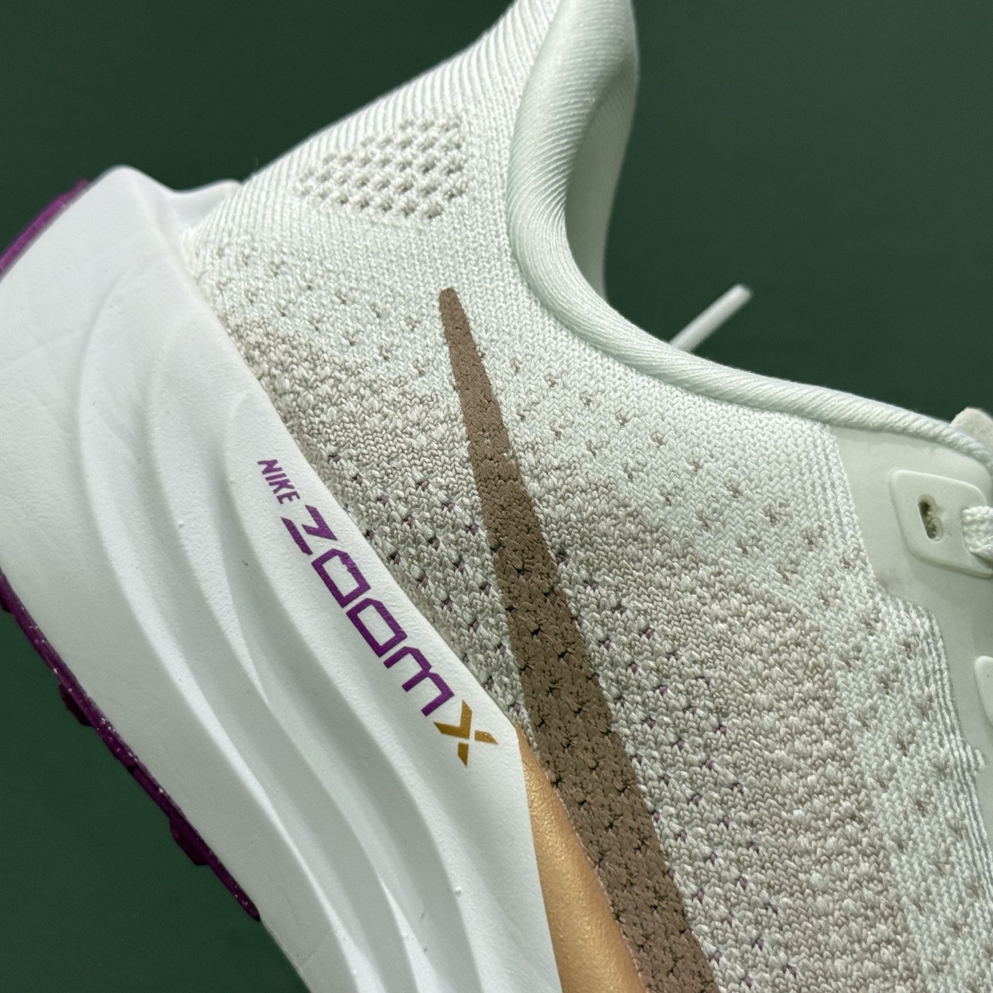 180 Nike Air Zoom Pegasus 35 飞马系列透气缓震运动跑鞋 FQ7261-108