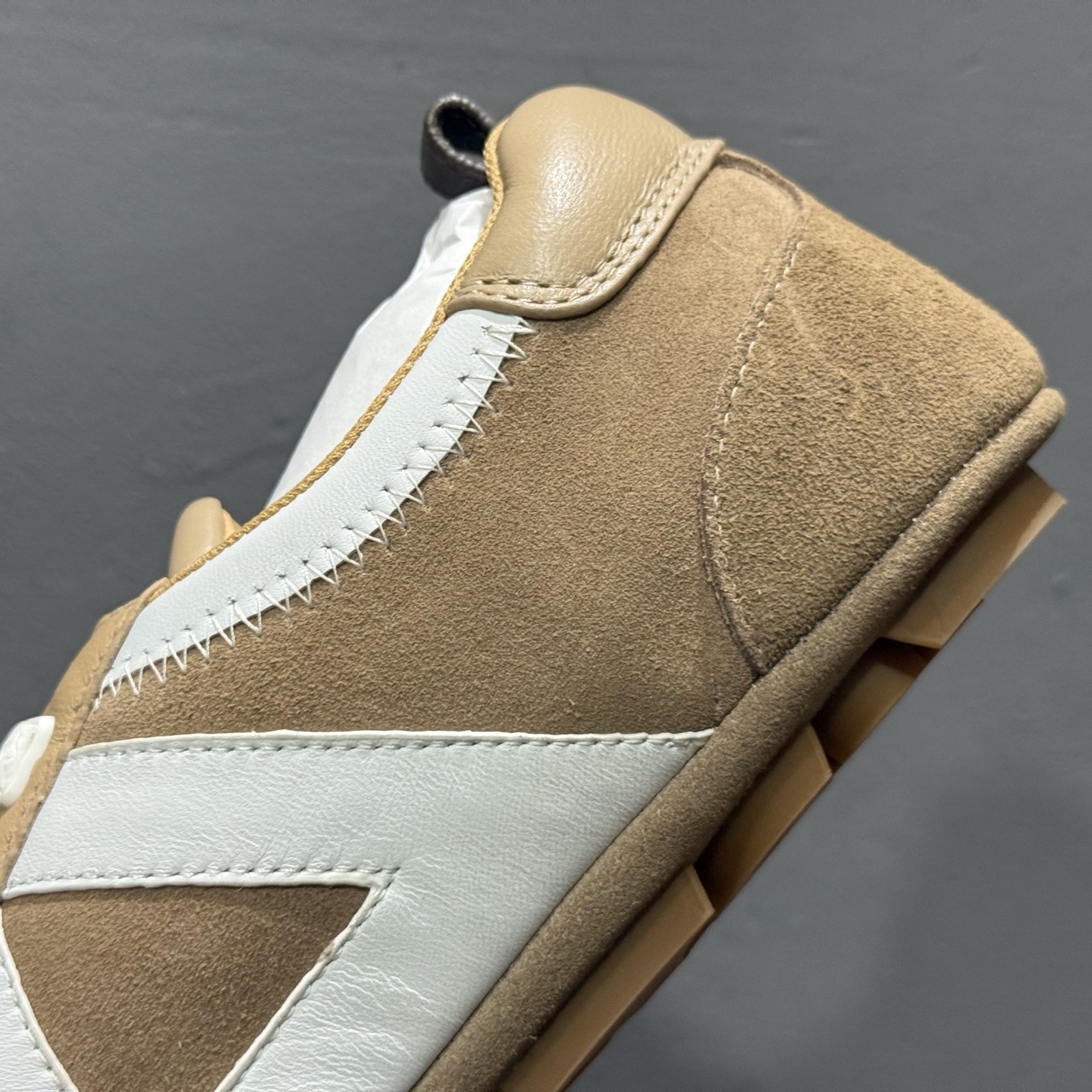 360 LOUIS VUITTON Sneakerina LV德训鞋 羊皮革 圆头系带 芭蕾风低帮生活休闲鞋