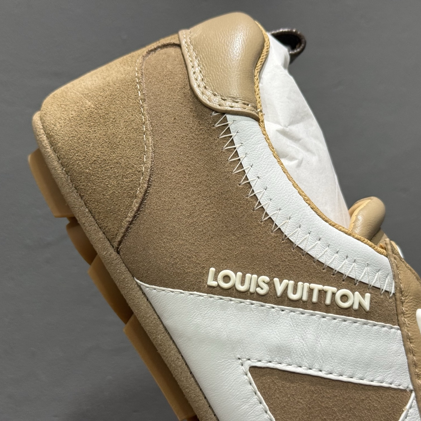 360 LOUIS VUITTON Sneakerina LV德训鞋 羊皮革 圆头系带 芭蕾风低帮生活休闲鞋