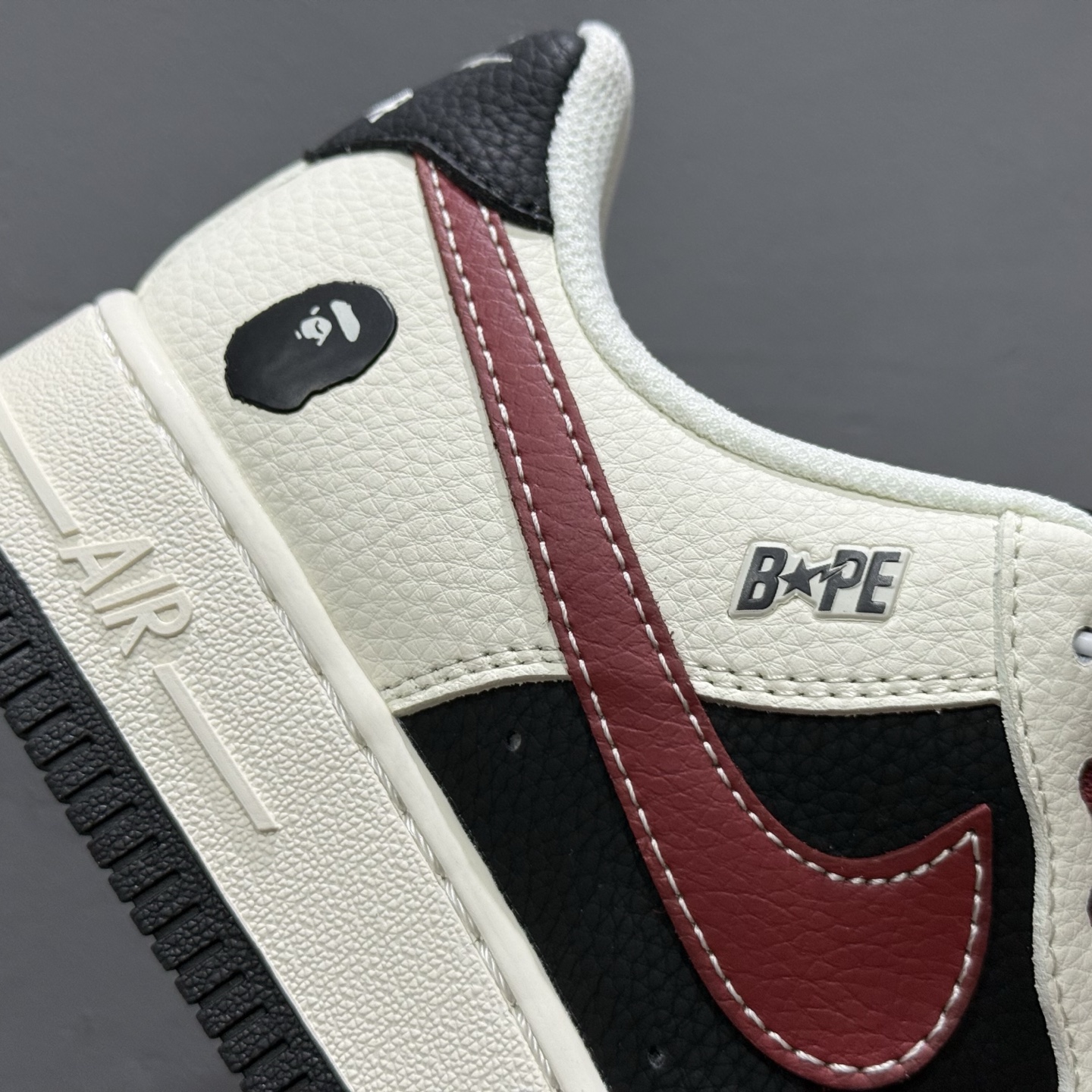 260 Bape x Nike Air Force 1 米黑拼接酒红 QW5836-007-Chinese UA Cheap High Quatity Brand Clothes Bags handbags Sneakers wholesale wholesaler seller from China Factory suppliers Fashion Clothing Shoes best Quality Beautiful Price 260 Bape x Nike Air Force 1 米黑拼接酒红 QW5836-007