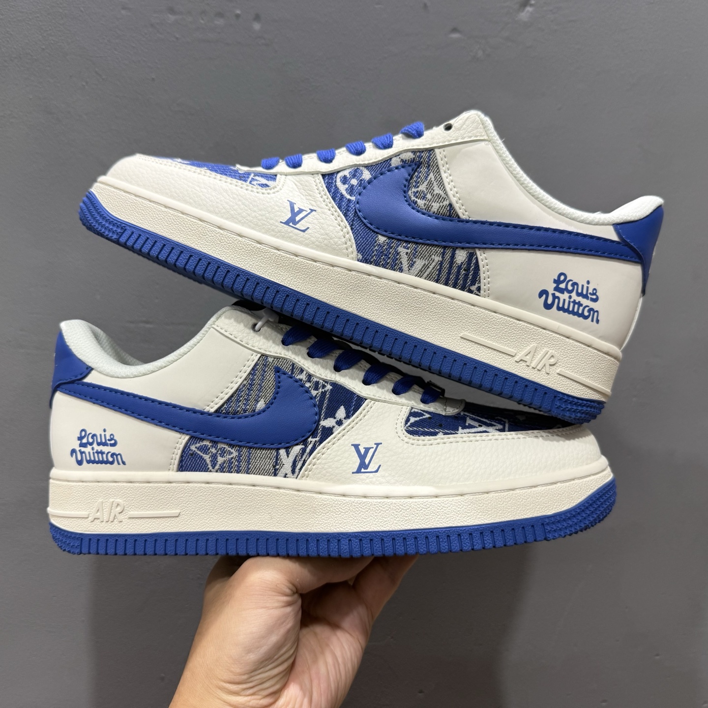 ￥260 Nike Air Force 1'07 Low LV联名 花布蓝勾 空军一号低帮休闲板鞋 XS1958-584