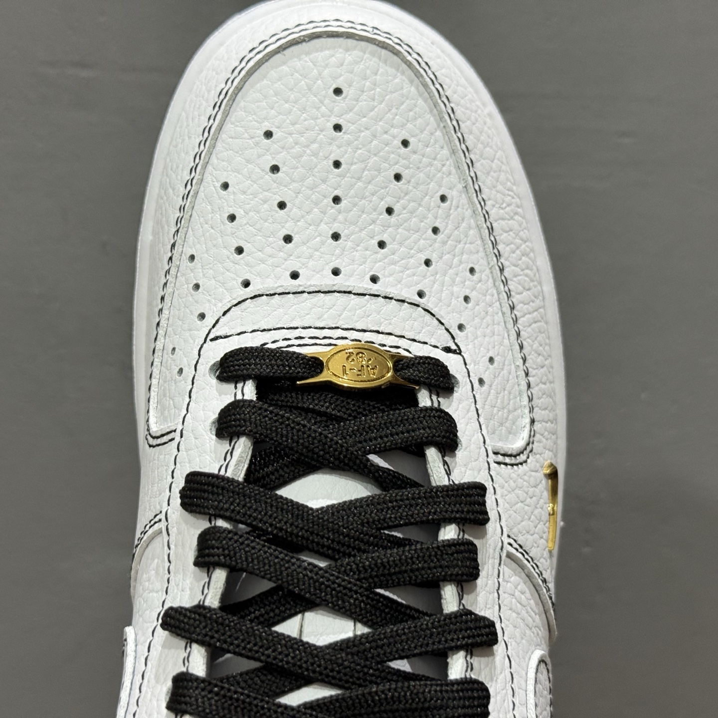 200 Nike Air Force 1 Low 07 白黑小勾 IB6543-101