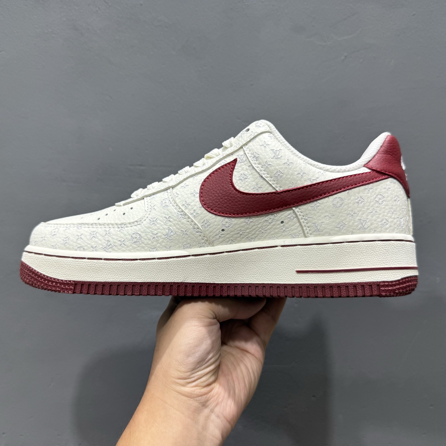 260 独家实拍Nike Air Force 1‘07 Low LV联名 白红 空军一号低帮休闲板鞋 LW9279-015
