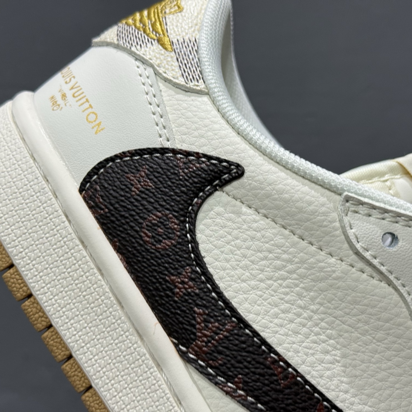 280 独家实拍Travis Scott x Fragment Design x Air Jordan 1 Low OG SP AJ1 乔1 LV联名 米棕方格 低帮文化休闲板鞋 XS7089-617