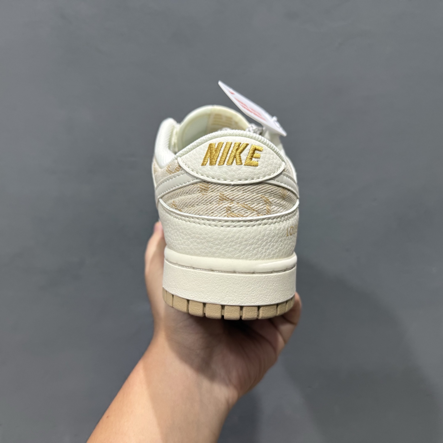 280 海外爆款限量发售！Nike Air Dunk LOW 1“LV联名——牛仔棕拼接 ”经典牛仔蓝红搭配 JP1628-007