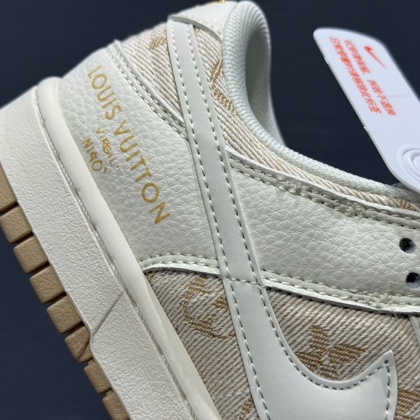 280 海外爆款限量发售！Nike Air Dunk LOW 1“LV联名——牛仔棕拼接 ”经典牛仔蓝红搭配 JP1628-007