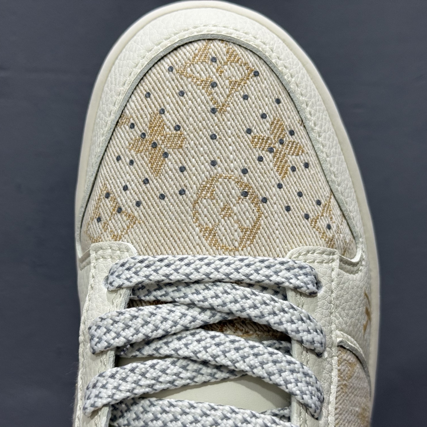 280 海外爆款限量发售！Nike Air Dunk LOW 1“LV联名——牛仔棕拼接 ”经典牛仔蓝红搭配 JP1628-007