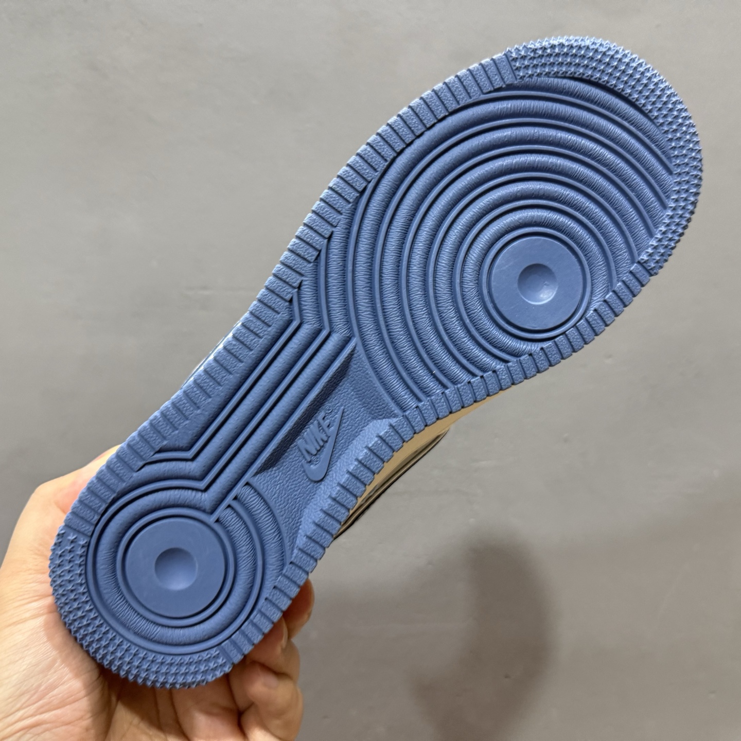 ¥260 Nike Air Force 1'07 Low 小米联名 YU7蓝 空军一号低帮休闲板鞋 XX3168-218-Chinese UA Cheap High Quatity Brand Clothes Bags handbags Sneakers wholesale wholesaler seller from China Factory suppliers Fashion Clothing Shoes best Quality Beautiful Price ¥260 Nike Air Force 1'07 Low 小米联名 YU7蓝 空军一号低帮休闲板鞋 XX3168-218