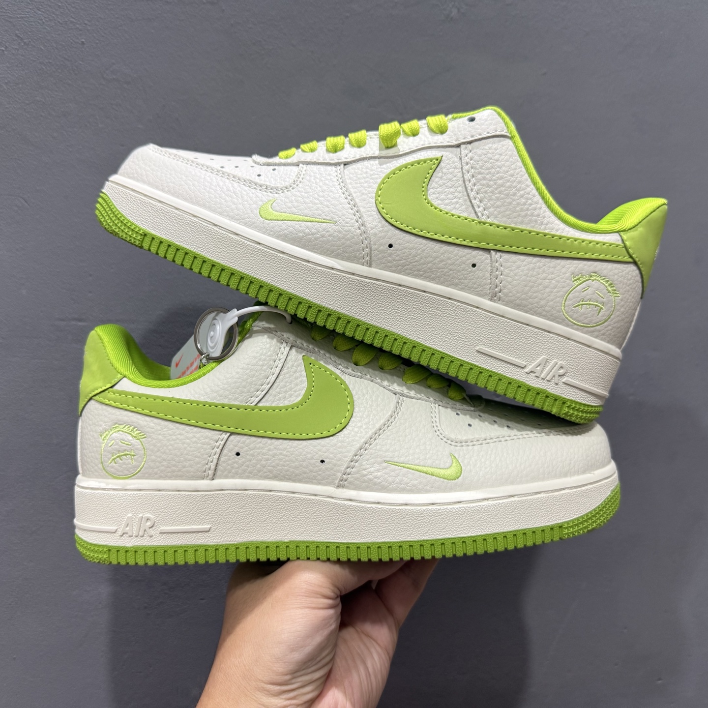 ￥260 Nike Air Force 1'07 Low 苹果绿 空军一号低帮休闲板鞋 DF0188-070