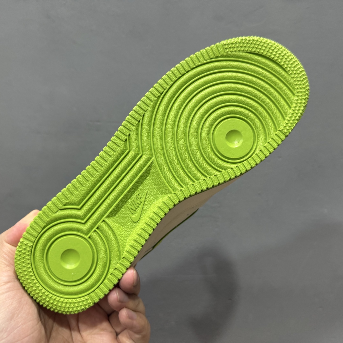 ￥260 Nike Air Force 1'07 Low 苹果绿 空军一号低帮休闲板鞋 DF0188-070