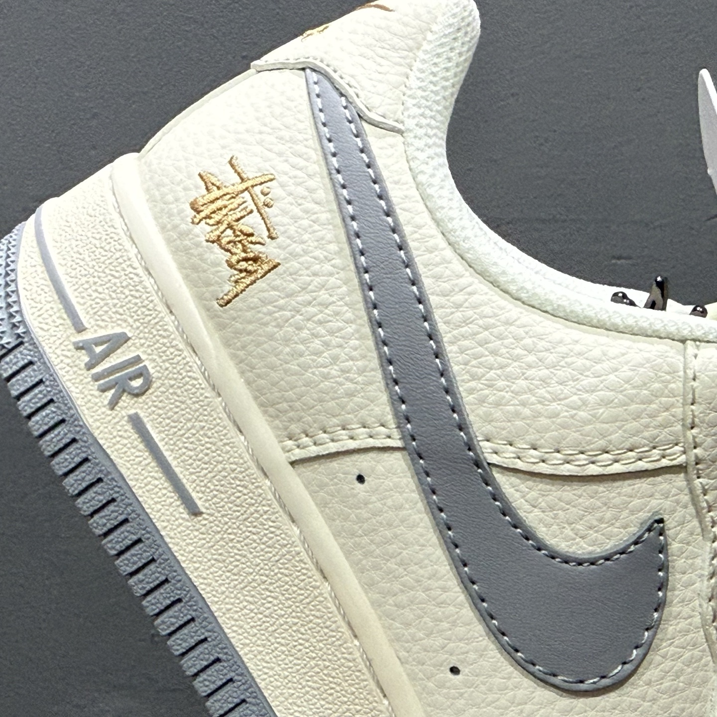 ￥260 Nike Air Force 1'07 Low 小米联名 YU7蓝 空军一号低帮休闲板鞋 XX3168-150