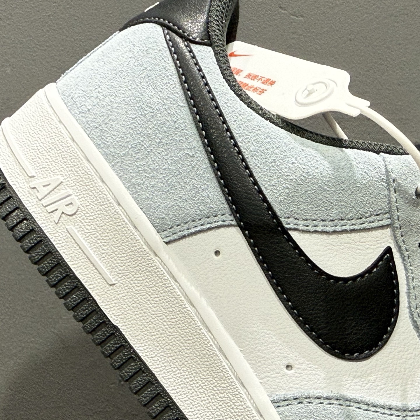 200 Nike Air Force 1'07 Low 空军一号低帮休闲板鞋 IF6205-400-Chinese UA Cheap High Quatity Brand Clothes Bags handbags Sneakers wholesale wholesaler seller from China Factory suppliers Fashion Clothing Shoes best Quality Beautiful Price 200 Nike Air Force 1'07 Low 空军一号低帮休闲板鞋 IF6205-400