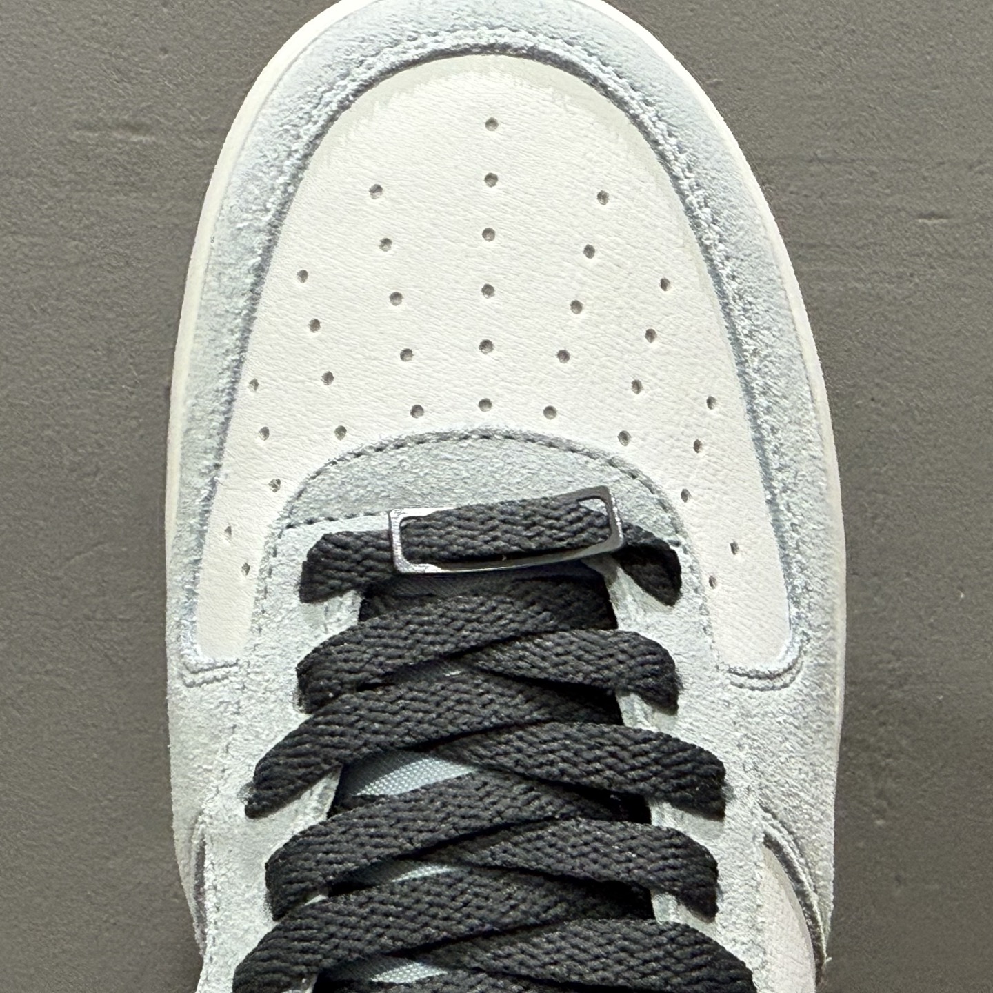 200 Nike Air Force 1'07 Low 空军一号低帮休闲板鞋 IF6205-400-Chinese UA Cheap High Quatity Brand Clothes Bags handbags Sneakers wholesale wholesaler seller from China Factory suppliers Fashion Clothing Shoes best Quality Beautiful Price 200 Nike Air Force 1'07 Low 空军一号低帮休闲板鞋 IF6205-400