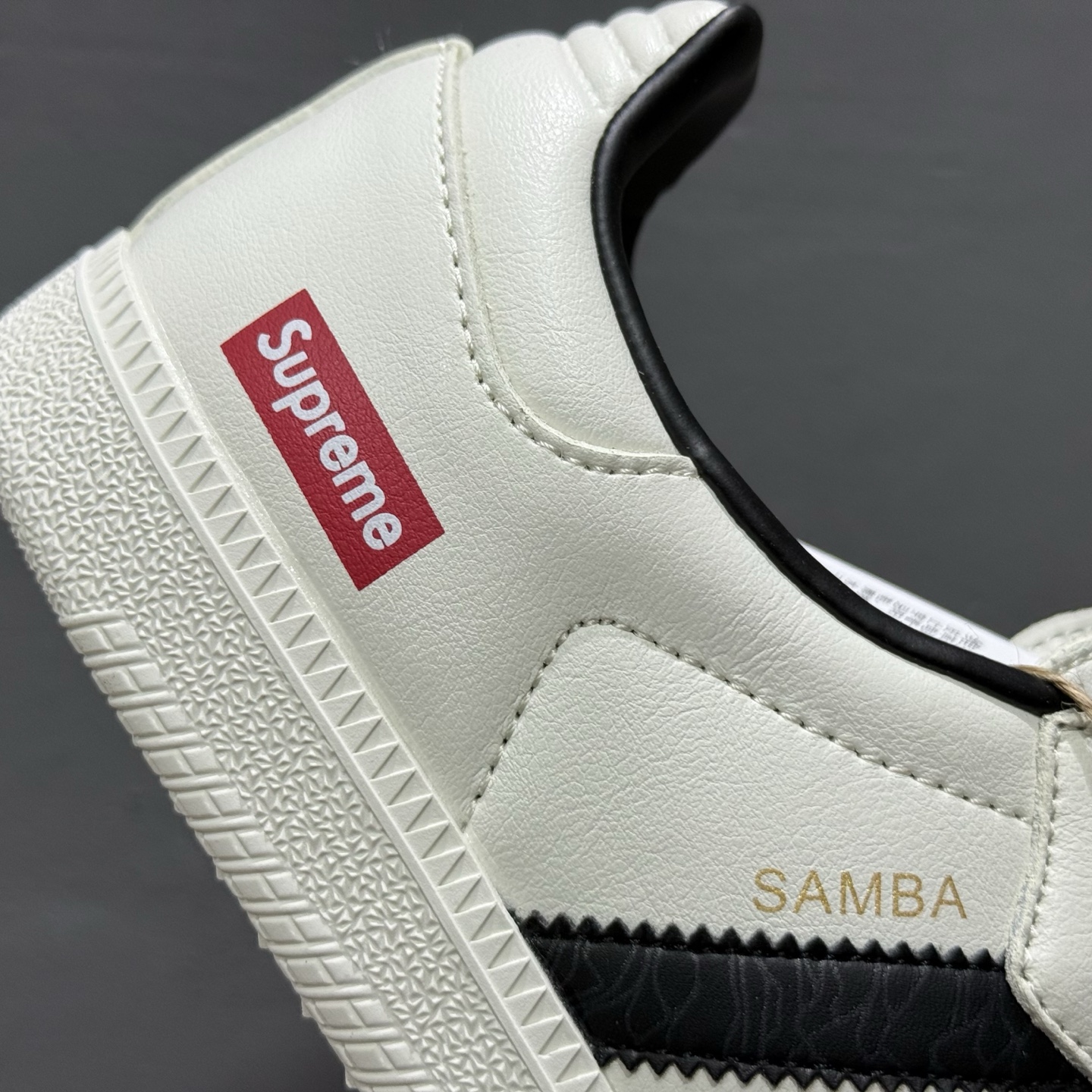 220 Adidas Originals Samba OG ‘DIY’桑巴舞系列-SUP联名 夏季时尚百搭低帮休闲运动板鞋 黑白 GJ75807