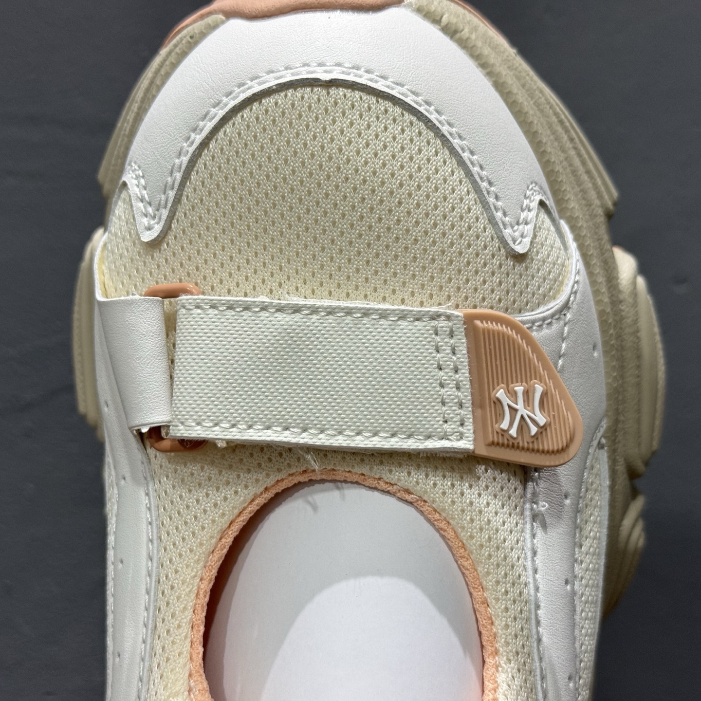 180 MLB 纽约洋基队 白粉 3ASDW0153-50WHS