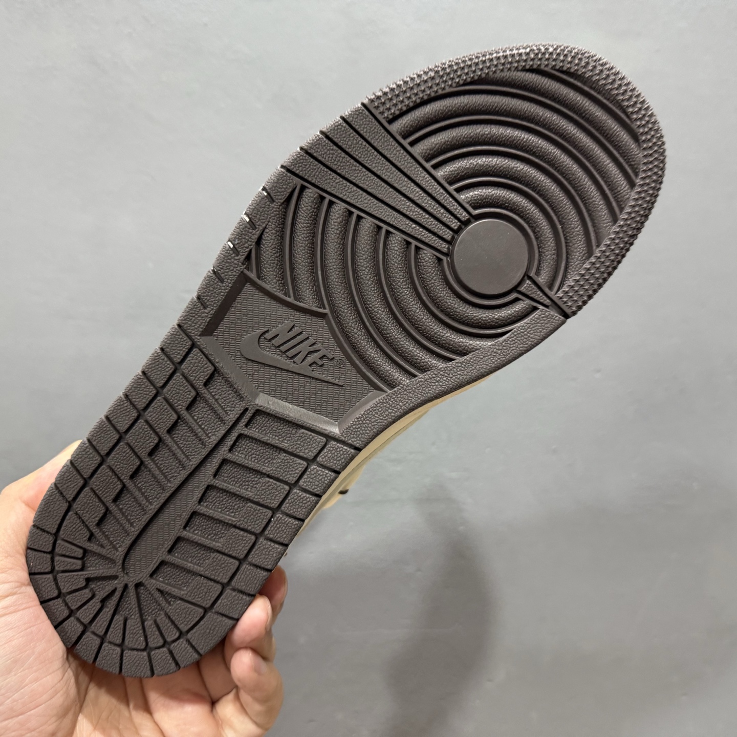 300 XC版Travis Scott x Fragment Design x Air Jordan 1 Low OG SP AJ1 乔1 LV联名 米棕抽绳 低帮文化休闲板鞋 DM6868-101