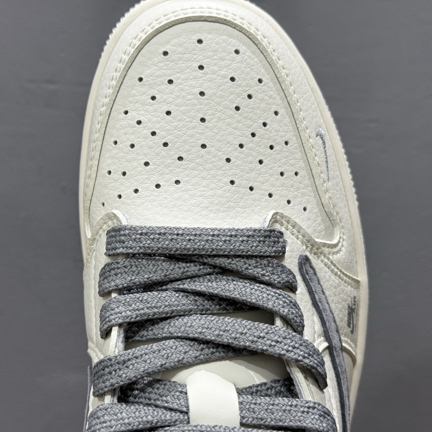 220 Air Jordan AJ1 Low 倒钩低帮联名定制配色 SJ2068-125