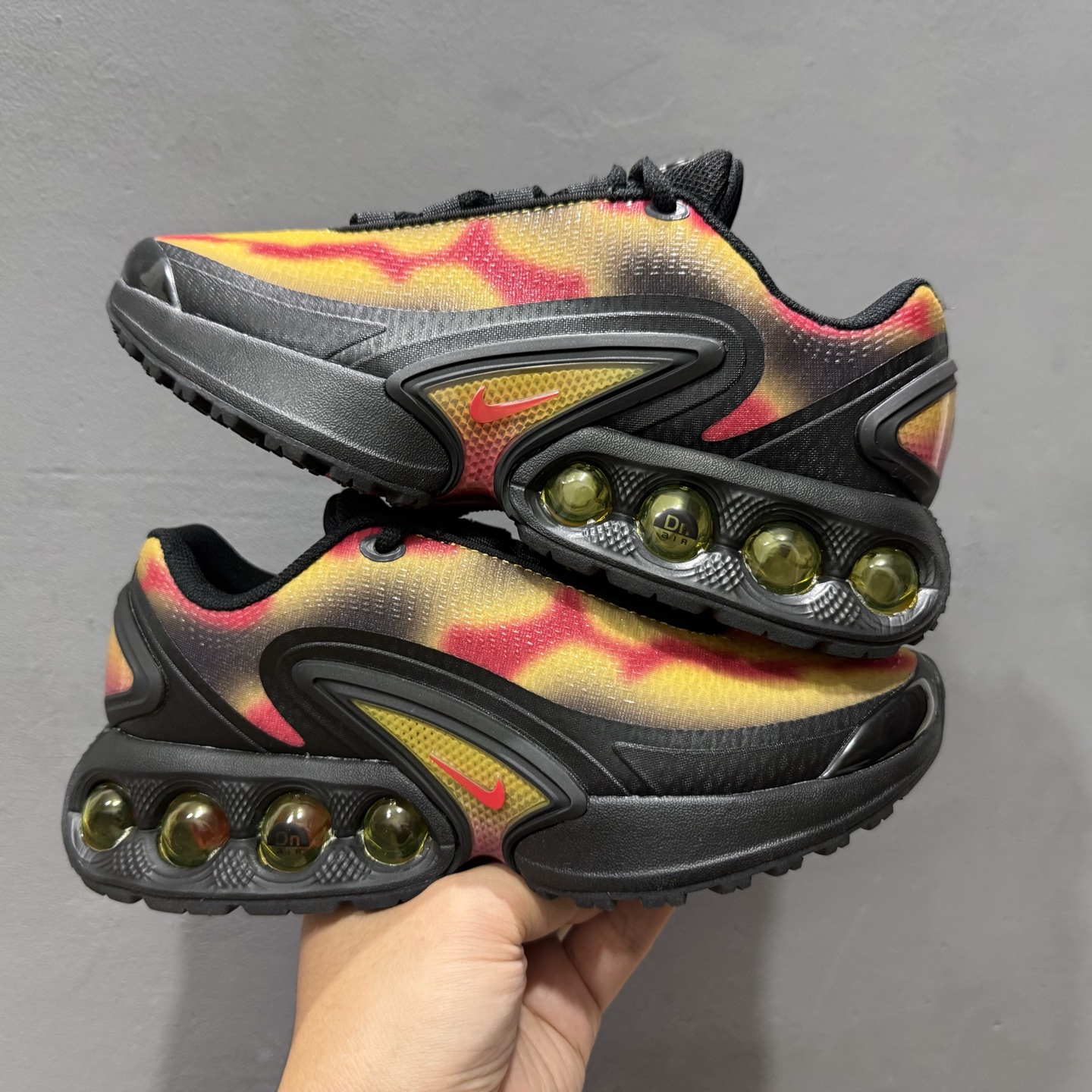 180 独家实拍NK Air Max Dn 气垫跑鞋 IB7025-001