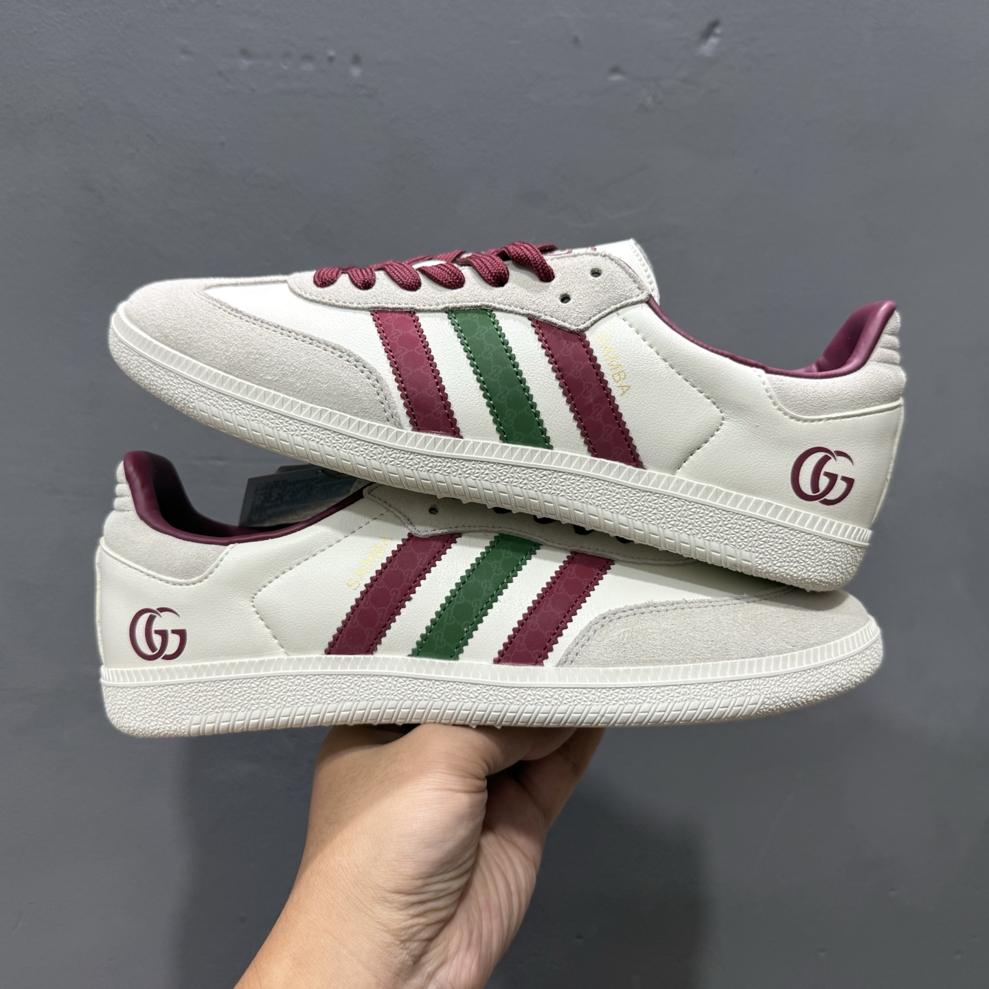 220 Adidas Originals Samba OG ‘DIY’桑巴舞系列-古驰联名 夏季时尚百搭低帮休闲运动板鞋 白红绿 GJ75802