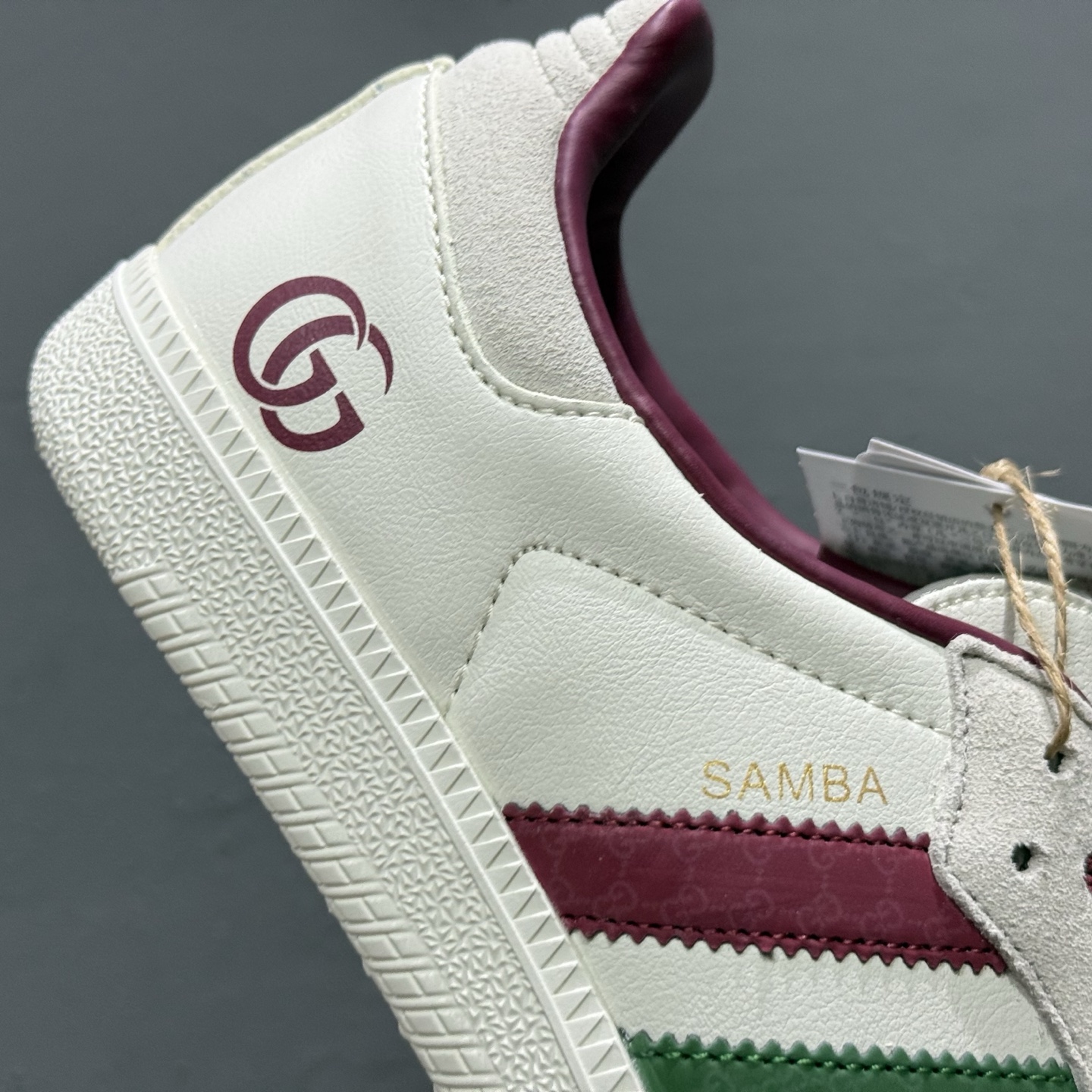 220 Adidas Originals Samba OG ‘DIY’桑巴舞系列-古驰联名 夏季时尚百搭低帮休闲运动板鞋 白红绿 GJ75802