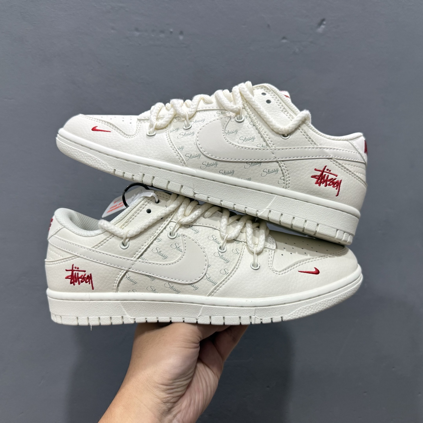 200 Nike Jordan Air Jordan 1“斯图西联名——黑红抽绳” 高端定制 低帮 SJ9950