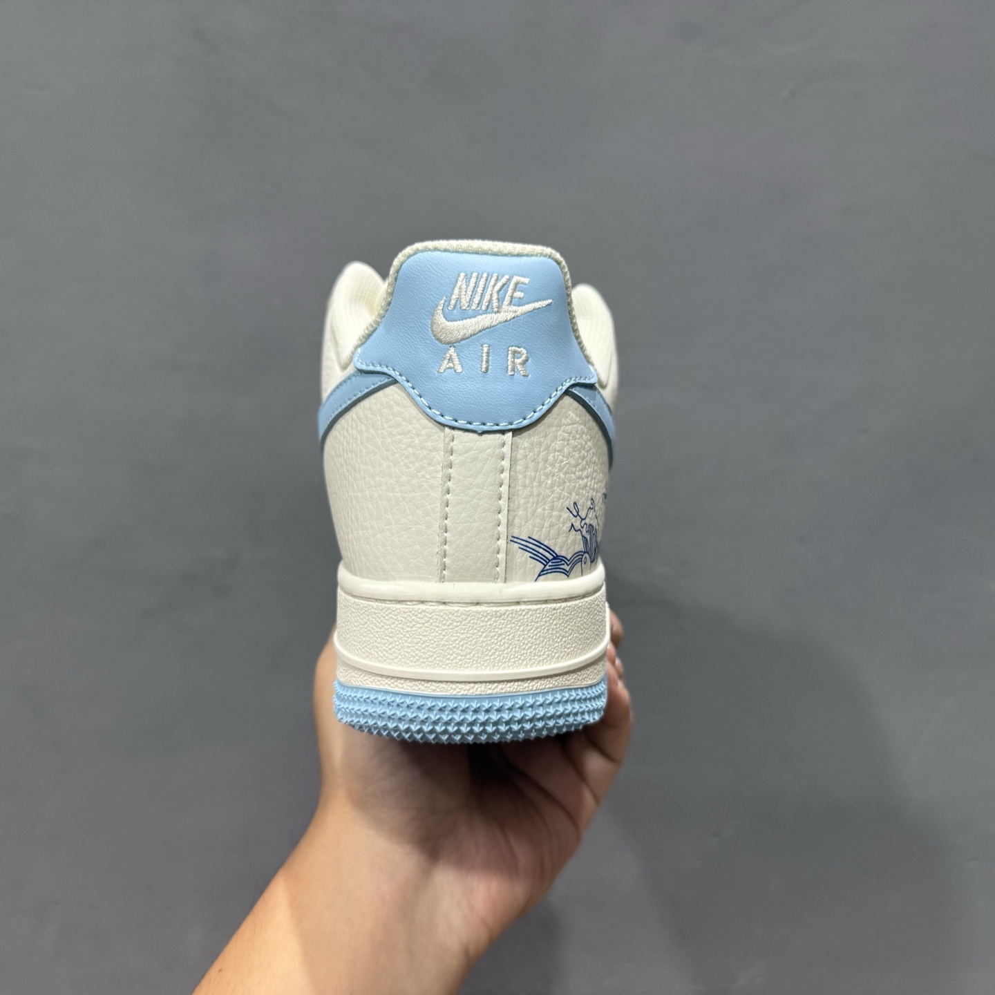 ￥260 Nike Air Force 1'07 Low 米蓝浪花 空军一号低帮休闲板鞋 CS5288-027