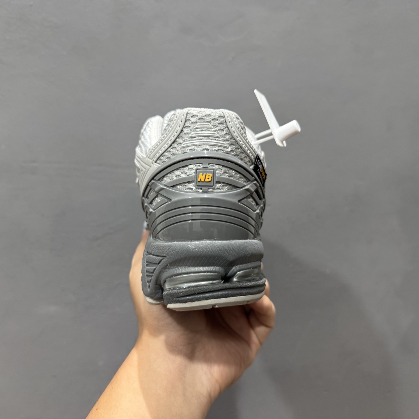 ￥220 New Balance 1906系列复古老爹风休闲运动慢跑鞋 U1906ROA