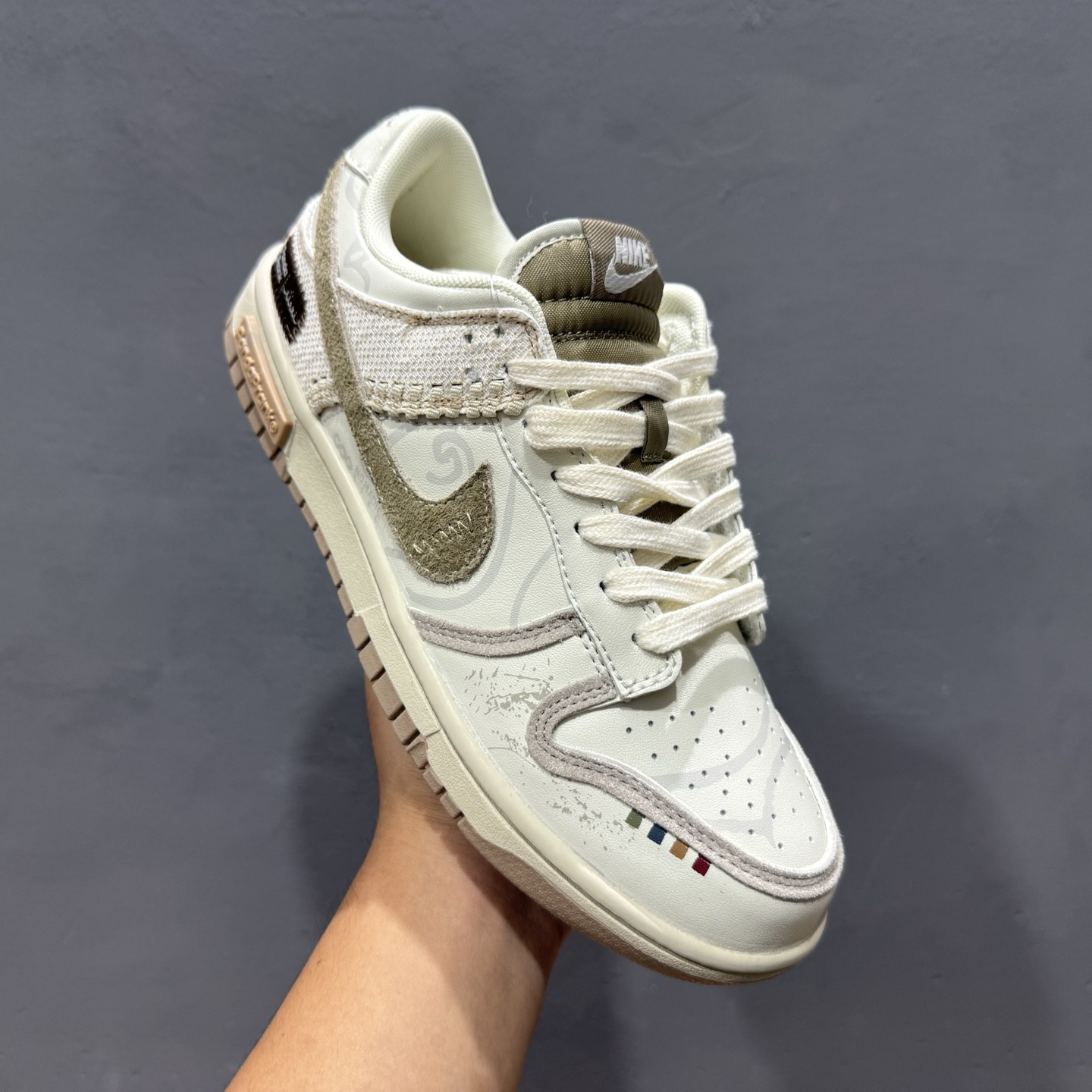 ¥300 Nike Dunk Low 熊猫恶作剧 山影漫步 月语山系 低帮休闲板鞋 HQ1175-240-Chinese UA Cheap High Quatity Brand Clothes Bags handbags Sneakers wholesale wholesaler seller from China Factory suppliers Fashion Clothing Shoes best Quality Beautiful Price ¥300 Nike Dunk Low 熊猫恶作剧 山影漫步 月语山系 低帮休闲板鞋 HQ1175-240