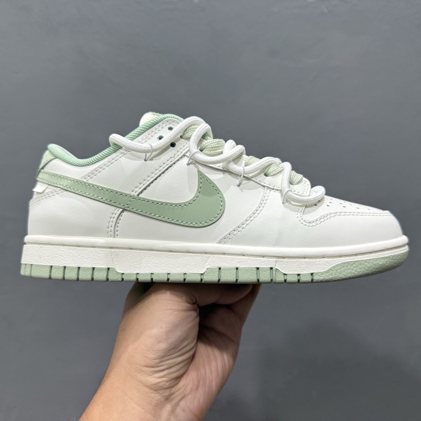 ￥280 Nike SB Dunk Low ”Just Do It” 绑带 周年高端定制 低帮休闲板鞋 WG0508-048