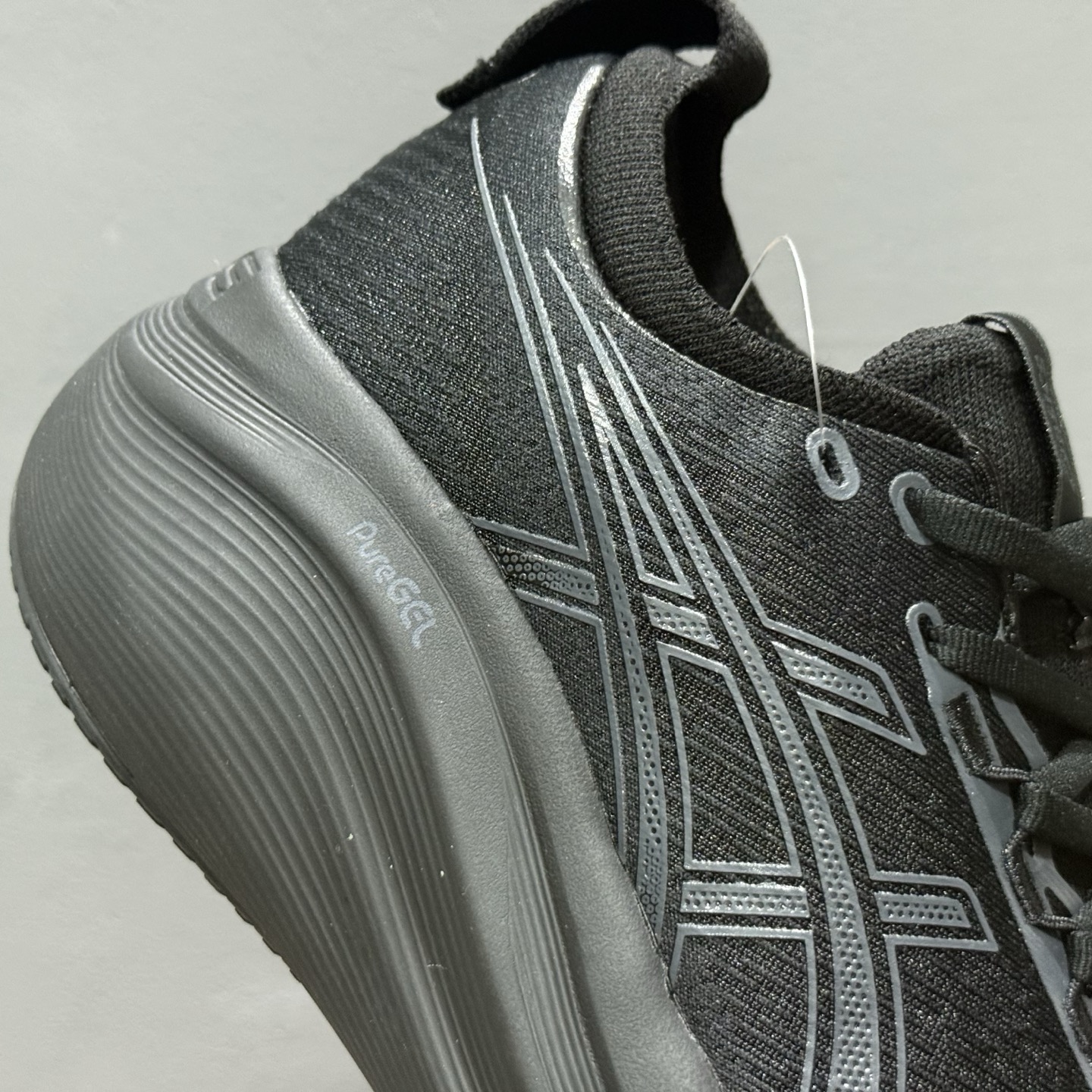 180 GEL NIMBUS 27代 专业跑鞋 Asics 日本田径队奥运系列 1011B958-002