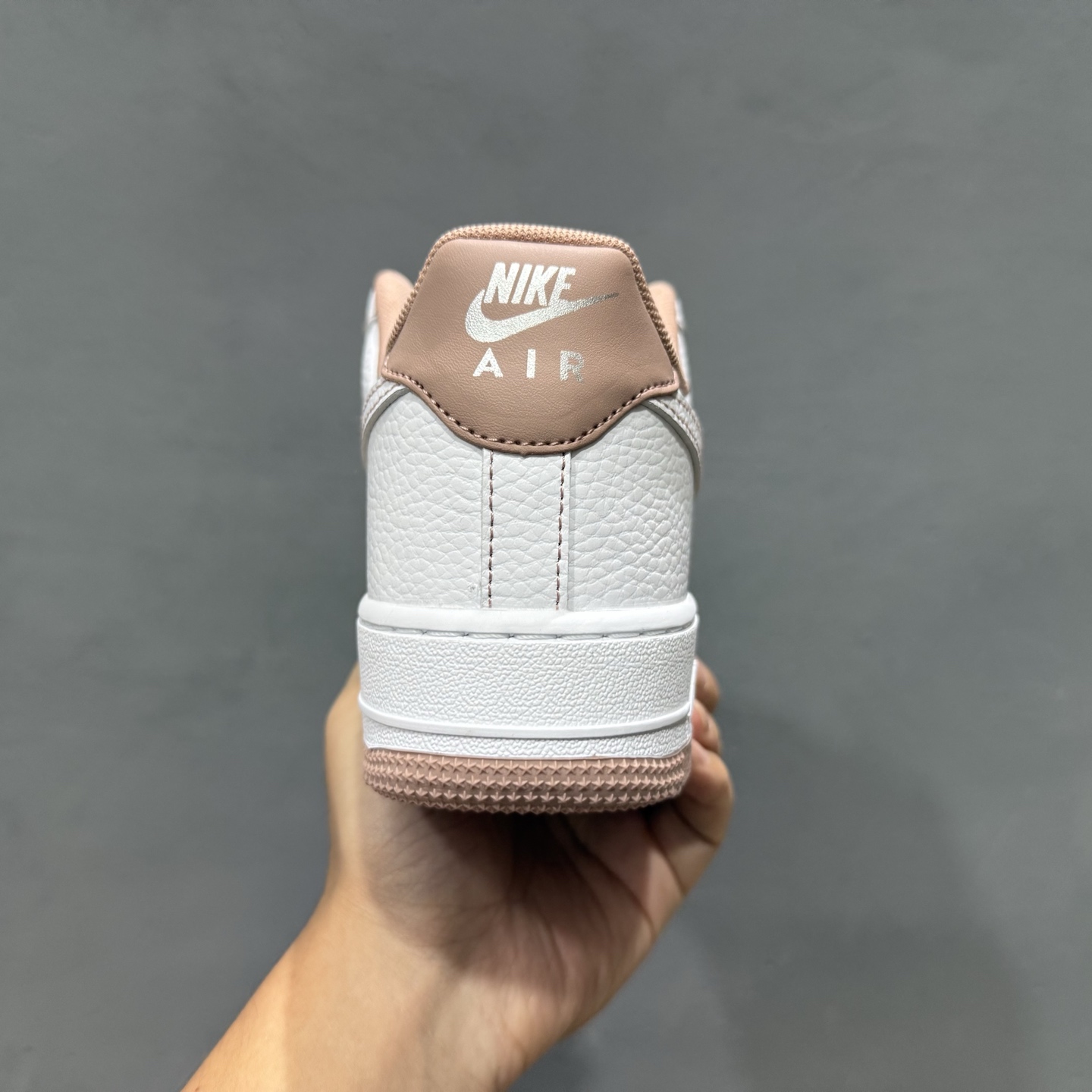 200 NK Air Force 1 空军一号 IB6543-100-Chinese UA Cheap High Quatity Brand Clothes Bags handbags Sneakers wholesale wholesaler seller from China Factory suppliers Fashion Clothing Shoes best Quality Beautiful Price 200 NK Air Force 1 空军一号 IB6543-100