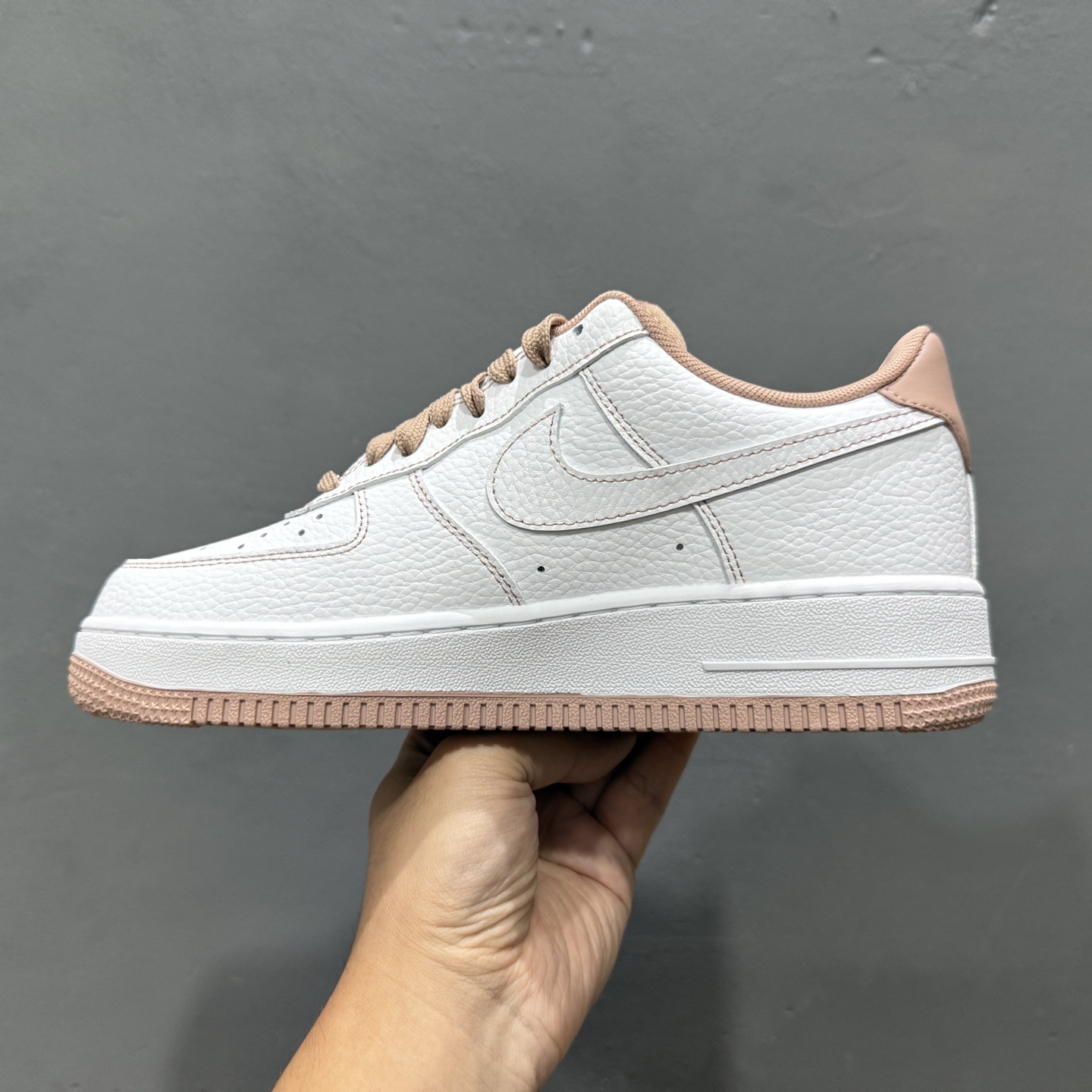 200 NK Air Force 1 空军一号 IB6543-100-Chinese UA Cheap High Quatity Brand Clothes Bags handbags Sneakers wholesale wholesaler seller from China Factory suppliers Fashion Clothing Shoes best Quality Beautiful Price 200 NK Air Force 1 空军一号 IB6543-100