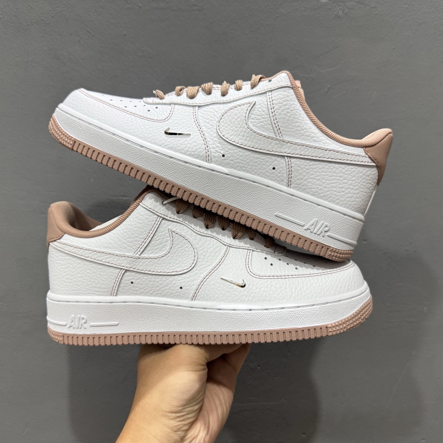 200 NK Air Force 1 空军一号 IB6543-100-Chinese UA Cheap High Quatity Brand Clothes Bags handbags Sneakers wholesale wholesaler seller from China Factory suppliers Fashion Clothing Shoes best Quality Beautiful Price 200 NK Air Force 1 空军一号 IB6543-100