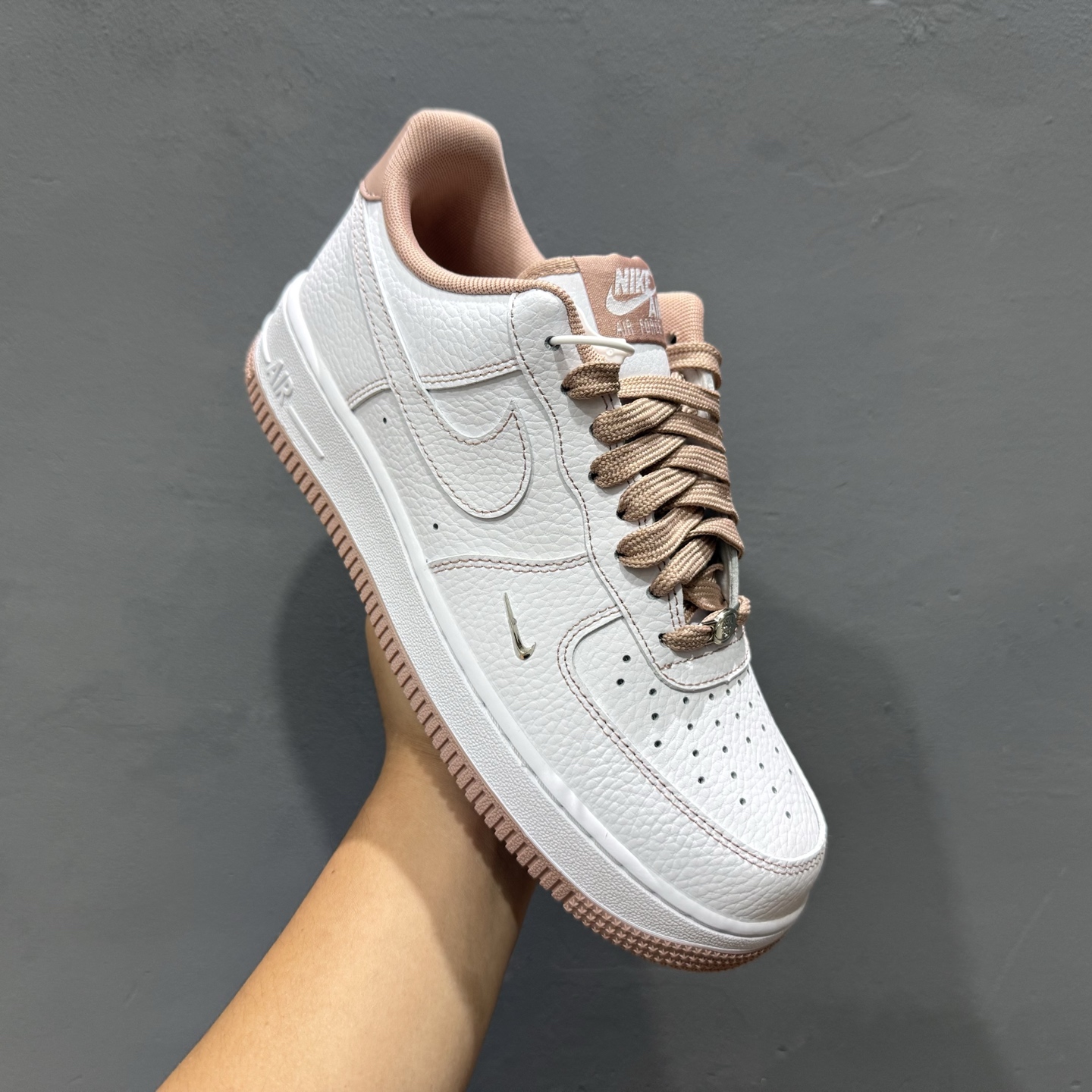 200 NK Air Force 1 空军一号 IB6543-100-Chinese UA Cheap High Quatity Brand Clothes Bags handbags Sneakers wholesale wholesaler seller from China Factory suppliers Fashion Clothing Shoes best Quality Beautiful Price 200 NK Air Force 1 空军一号 IB6543-100