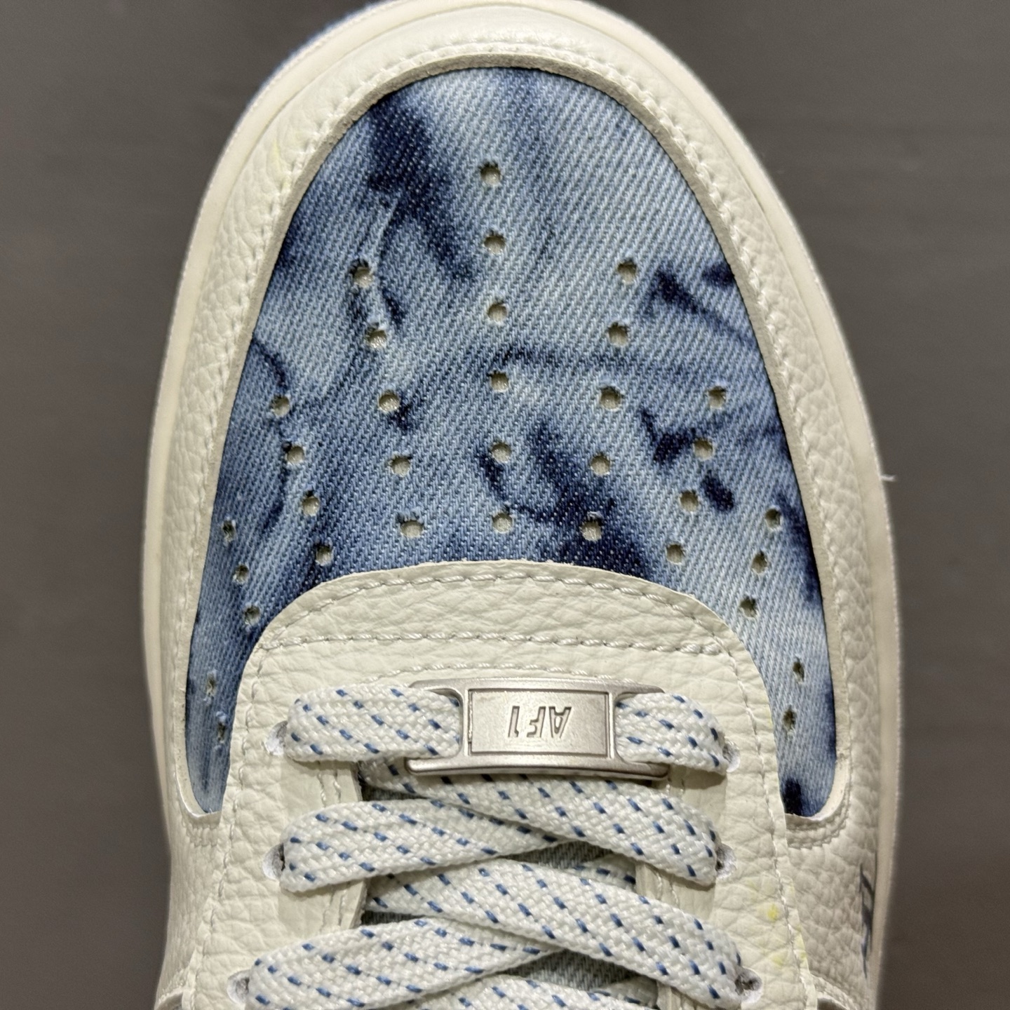 ￥250 Nike Air Force 1'07 Low LV联名 蓝色海洋 空军一号低帮休闲板鞋 LW9279-019