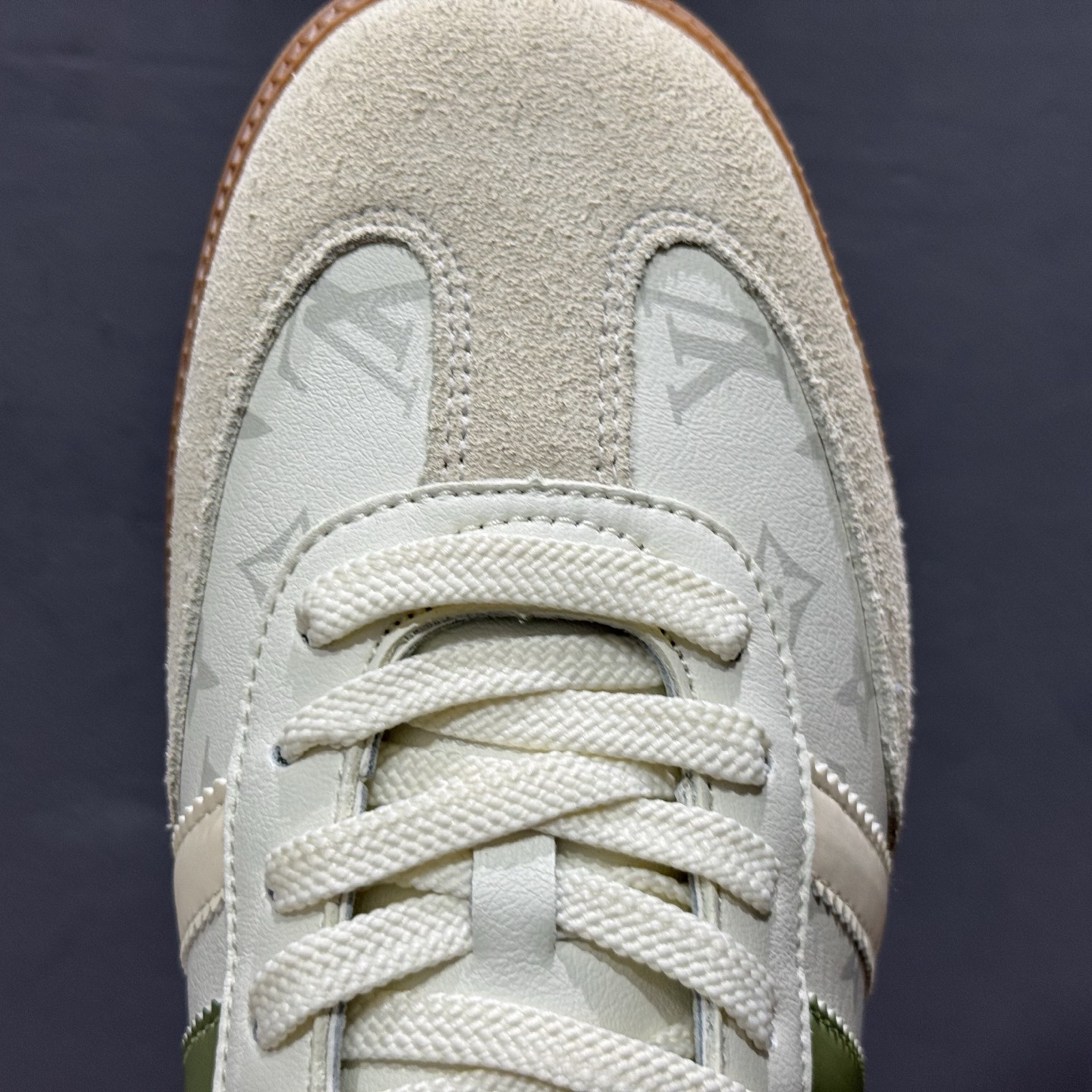 220 Adidas SAMBA OG 德训鞋 高端定制桑巴系列 GJ75809-Chinese UA Cheap High Quatity Brand Clothes Bags handbags Sneakers wholesale wholesaler seller from China Factory suppliers Fashion Clothing Shoes best Quality Beautiful Price 220 Adidas SAMBA OG 德训鞋 高端定制桑巴系列 GJ75809