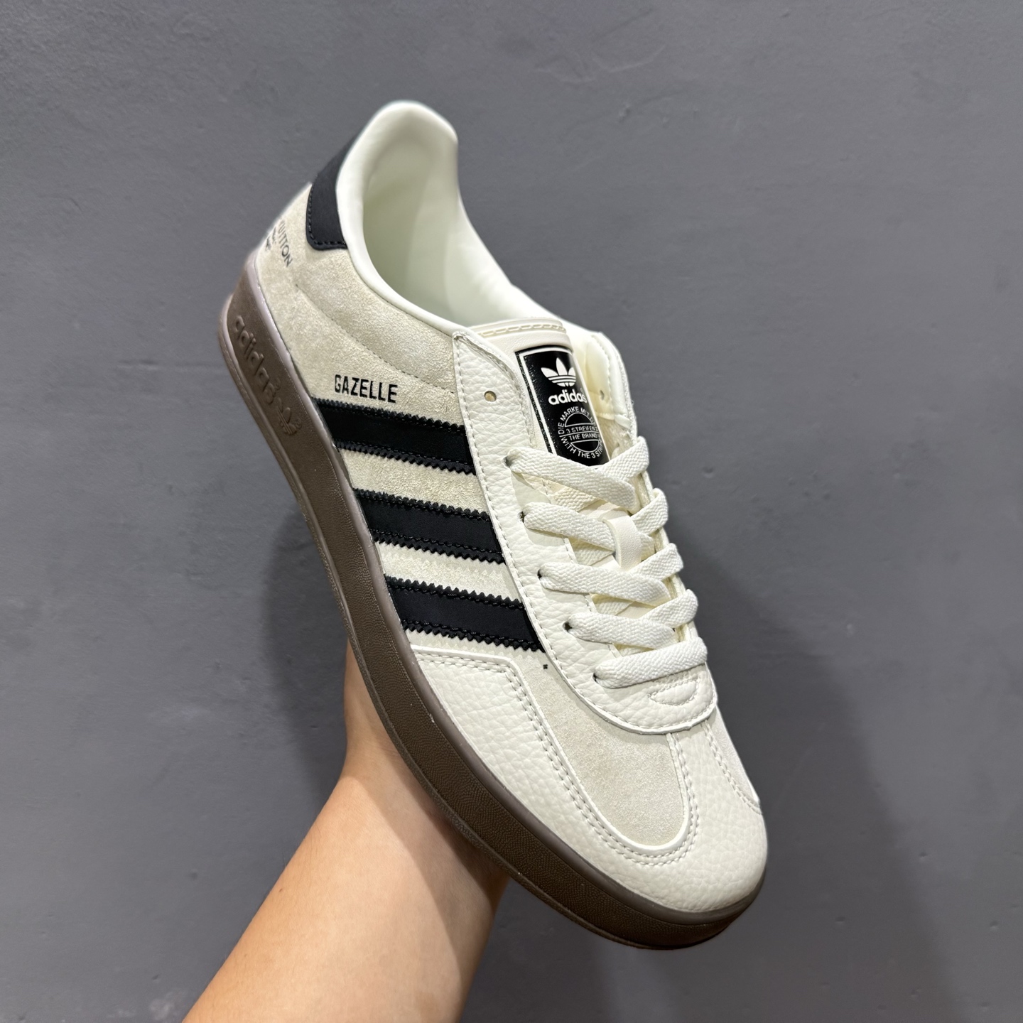 220 Louis Vuitton x adidas 卡布奇诺 SC9207-724-Chinese UA Cheap High Quatity Brand Clothes Bags handbags Sneakers wholesale wholesaler seller from China Factory suppliers Fashion Clothing Shoes best Quality Beautiful Price 220 Louis Vuitton x adidas 卡布奇诺 SC9207-724