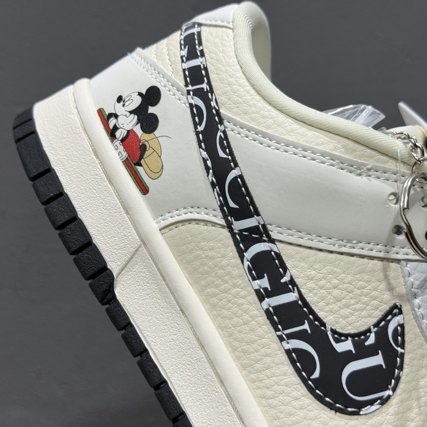 280 Nike SB Dunk Low 米老鼠 周年高端定制 低帮休闲板鞋 KK1333-041