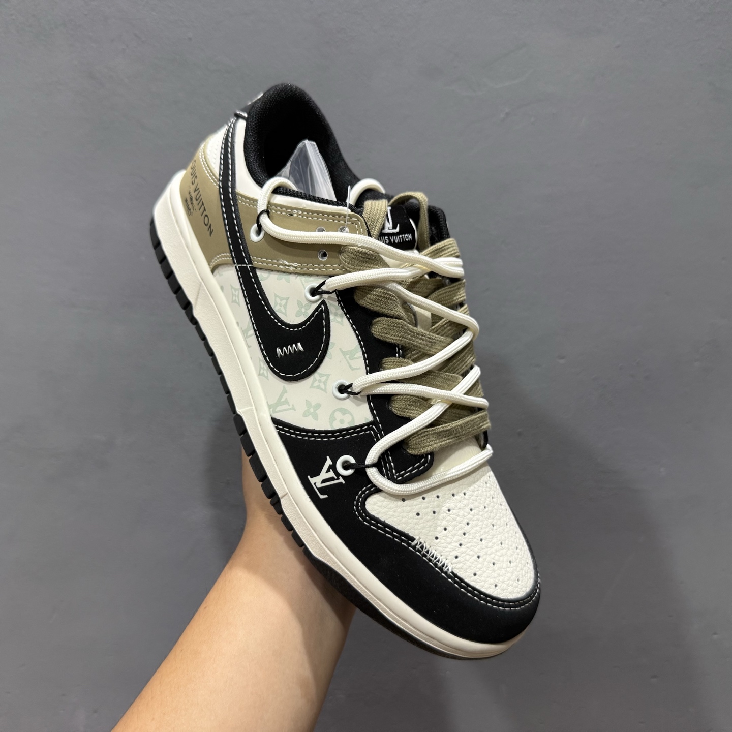 300 Louis Vuitton x Nike Dunk Low 黑棕抽绳 YX5066-371
