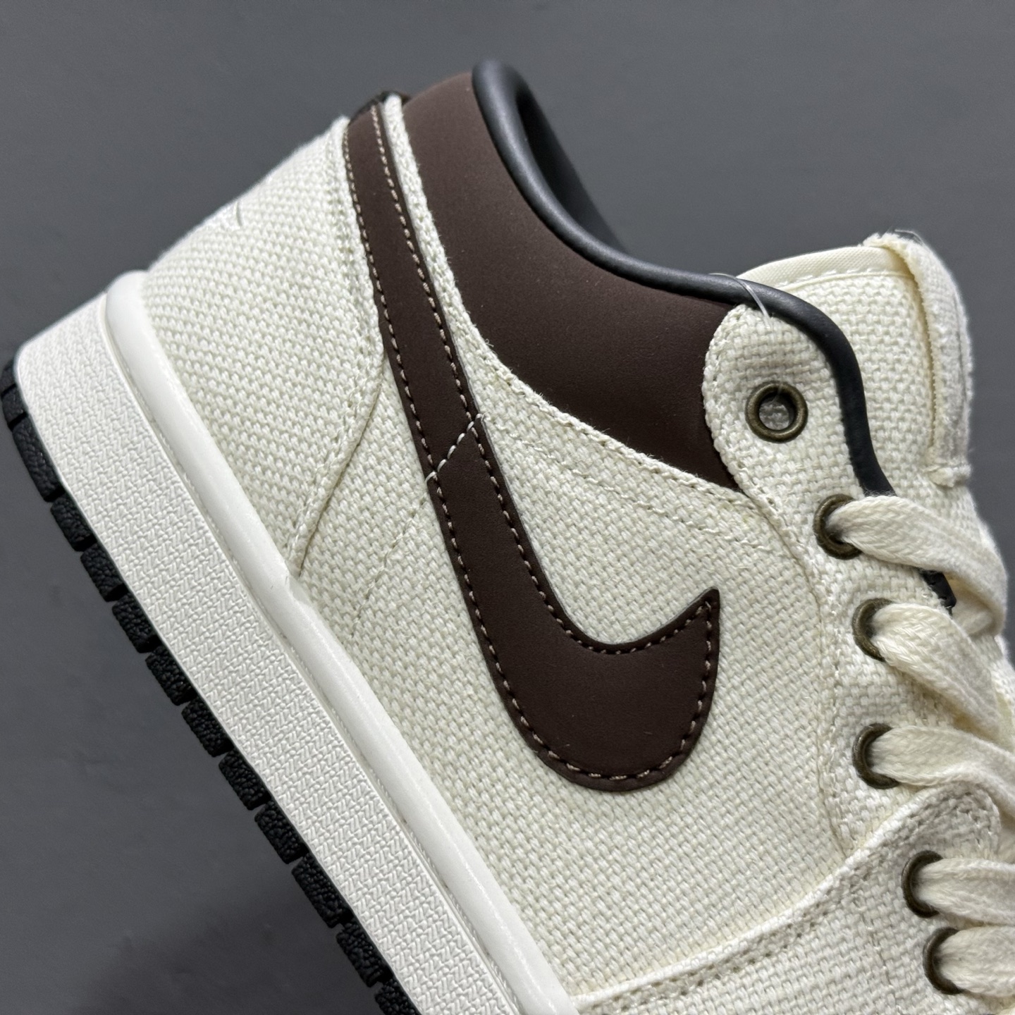 220 Air Jordan 1 Low 米黄 AJ1乔1低帮休闲板鞋 IB8058-110