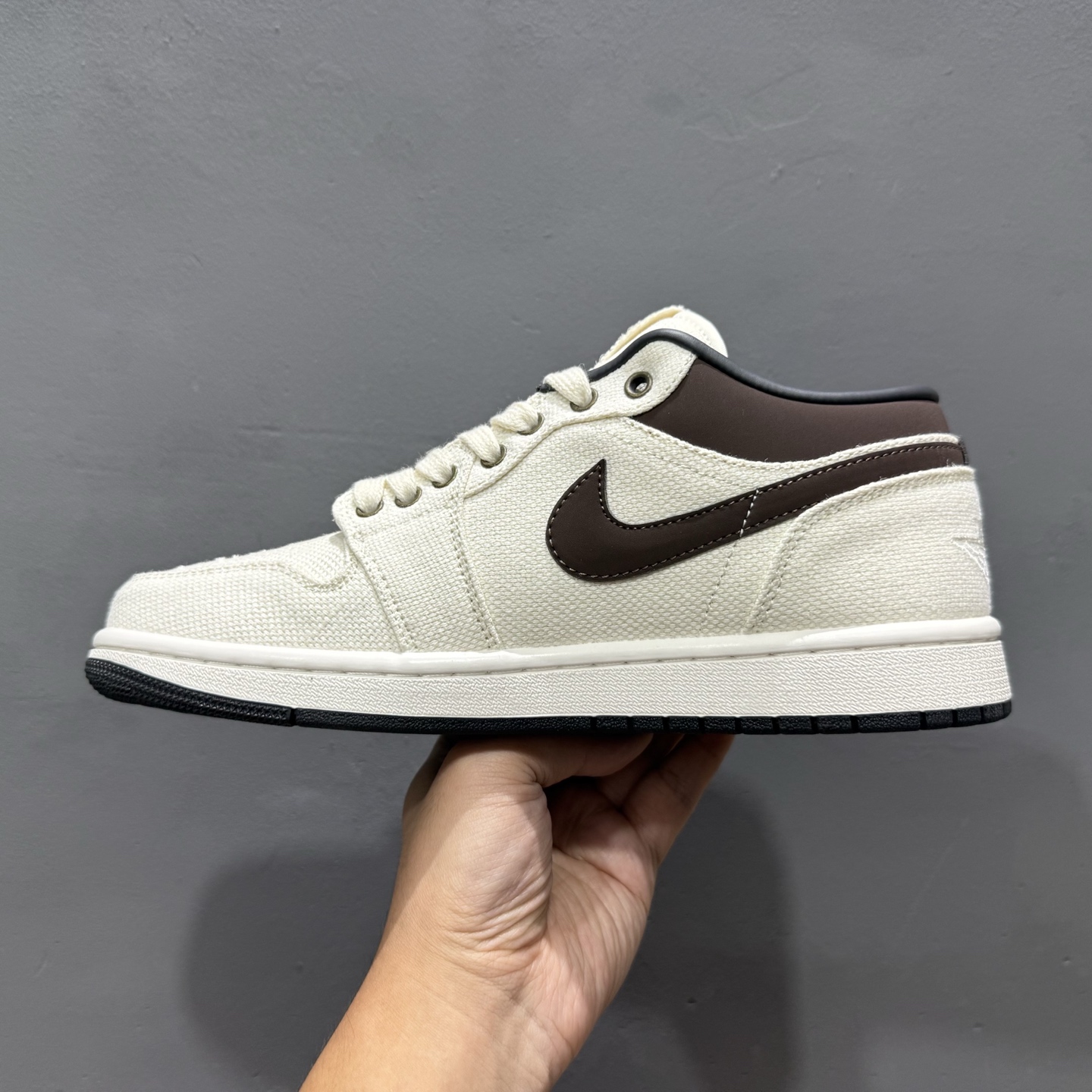 220 Air Jordan 1 Low 米黄 AJ1乔1低帮休闲板鞋 IB8058-110