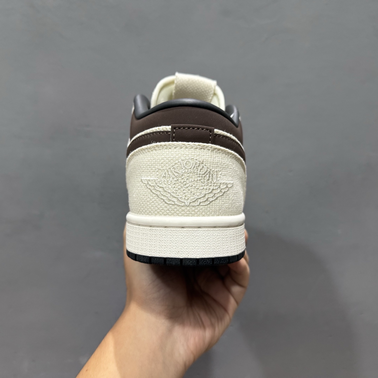 220 Air Jordan 1 Low 米黄 AJ1乔1低帮休闲板鞋 IB8058-110