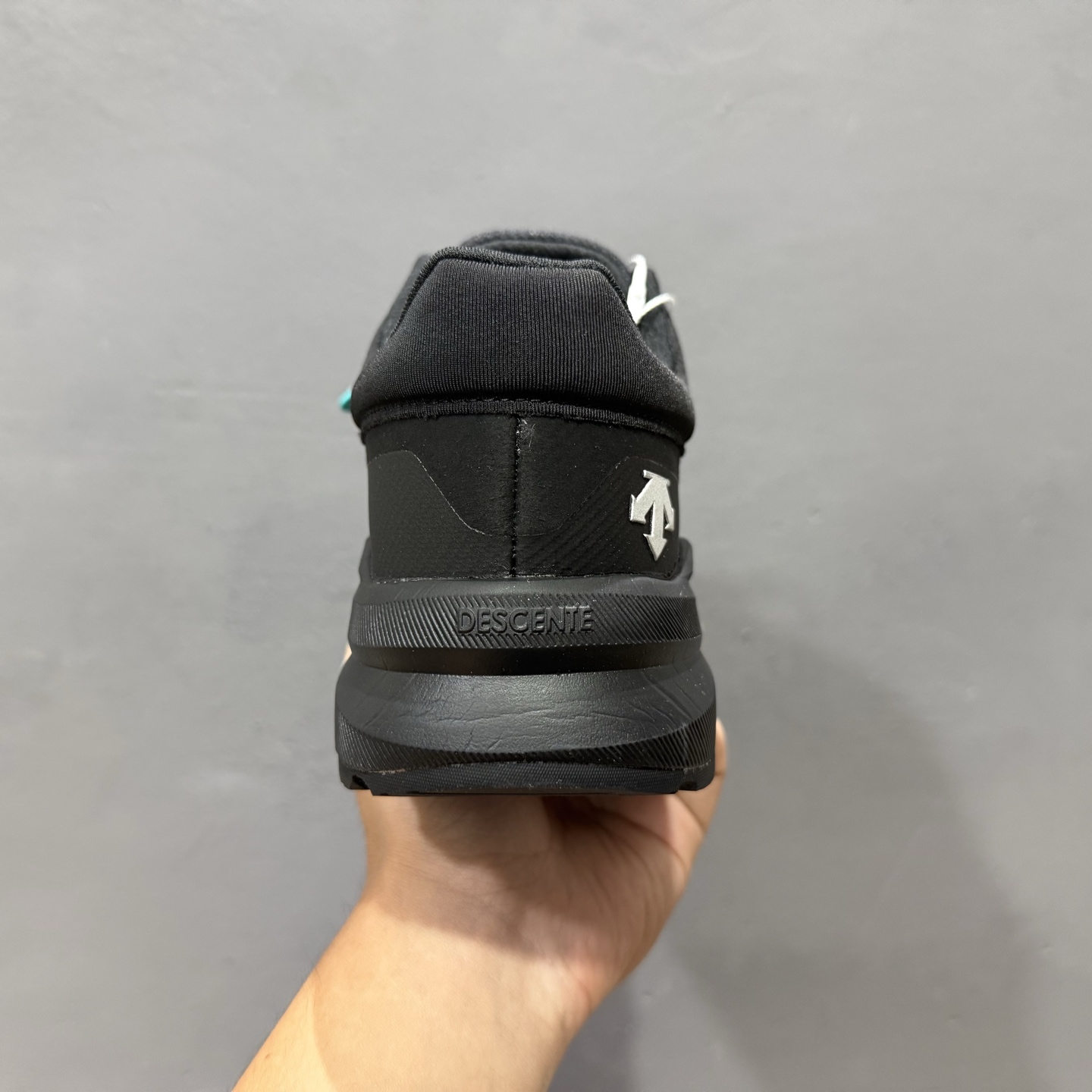 350 新款出货 纯原 迪桑特 迪桑特Descente BOA Running 户外运动跑鞋-Chinese UA Cheap High Quatity Brand Clothes Bags handbags Sneakers wholesale wholesaler seller from China Factory suppliers Fashion Clothing Shoes best Quality Beautiful Price 350 新款出货 纯原 迪桑特 迪桑特Descente BOA Running 户外运动跑鞋