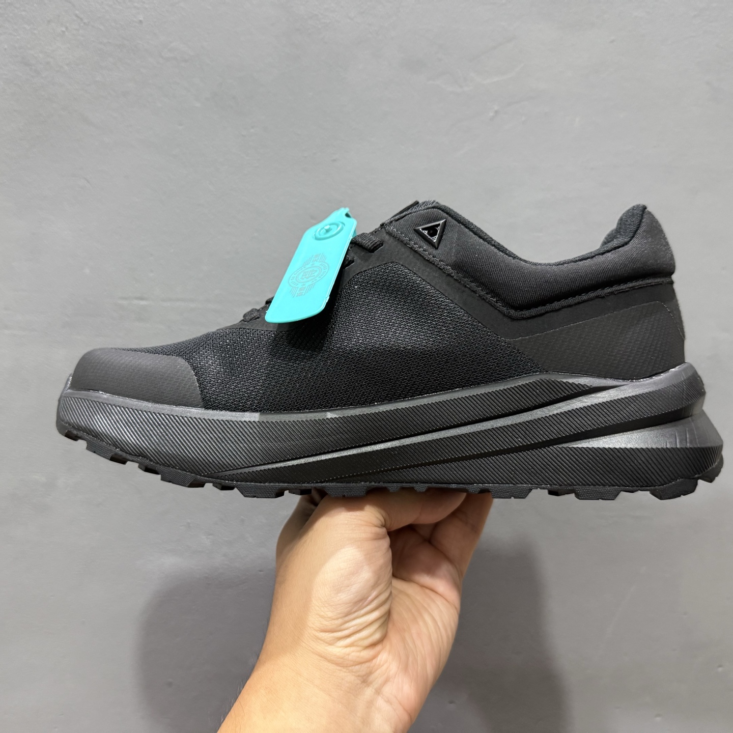 350 新款出货 纯原 迪桑特 迪桑特Descente BOA Running 户外运动跑鞋-Chinese UA Cheap High Quatity Brand Clothes Bags handbags Sneakers wholesale wholesaler seller from China Factory suppliers Fashion Clothing Shoes best Quality Beautiful Price 350 新款出货 纯原 迪桑特 迪桑特Descente BOA Running 户外运动跑鞋