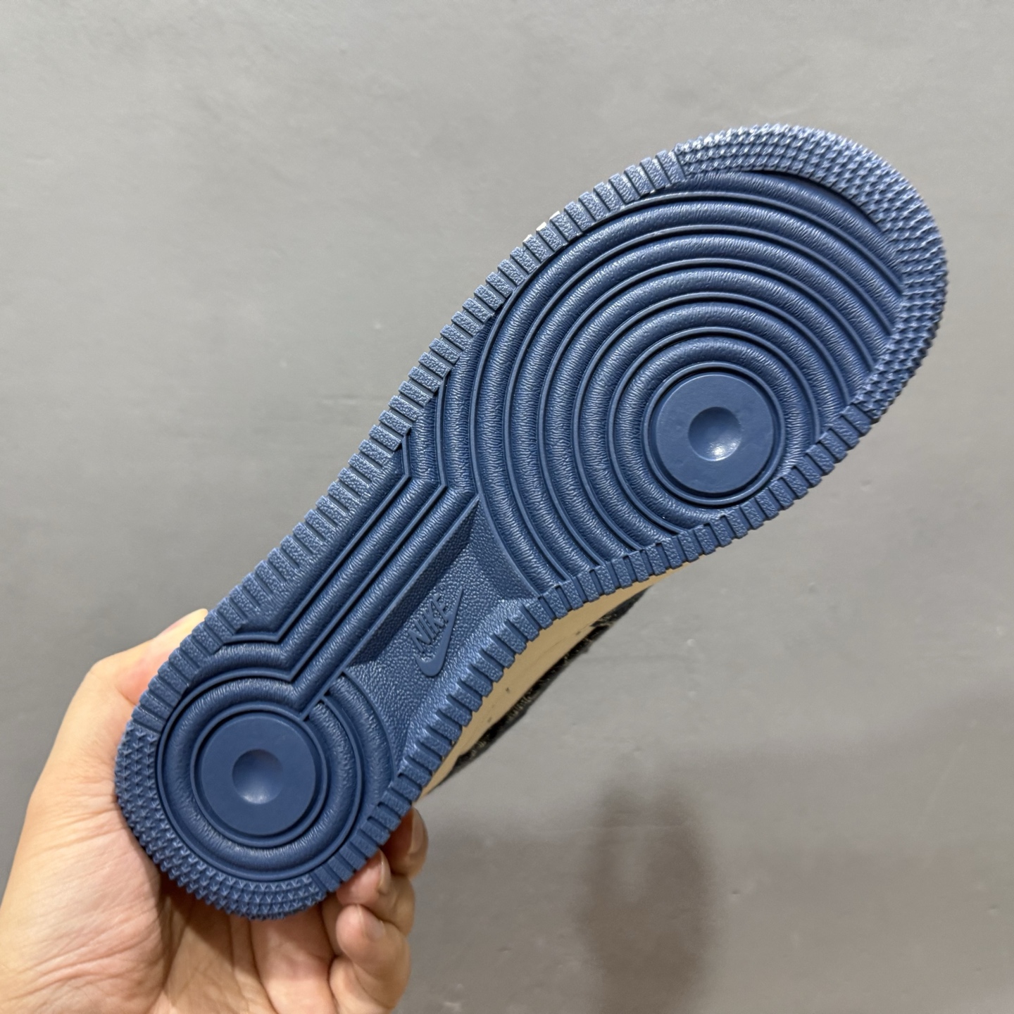 ￥260 Nike Air Force 1'07 Low LV联名 蓝色牛仔 空军一号低帮休闲板鞋 ZD1988-001