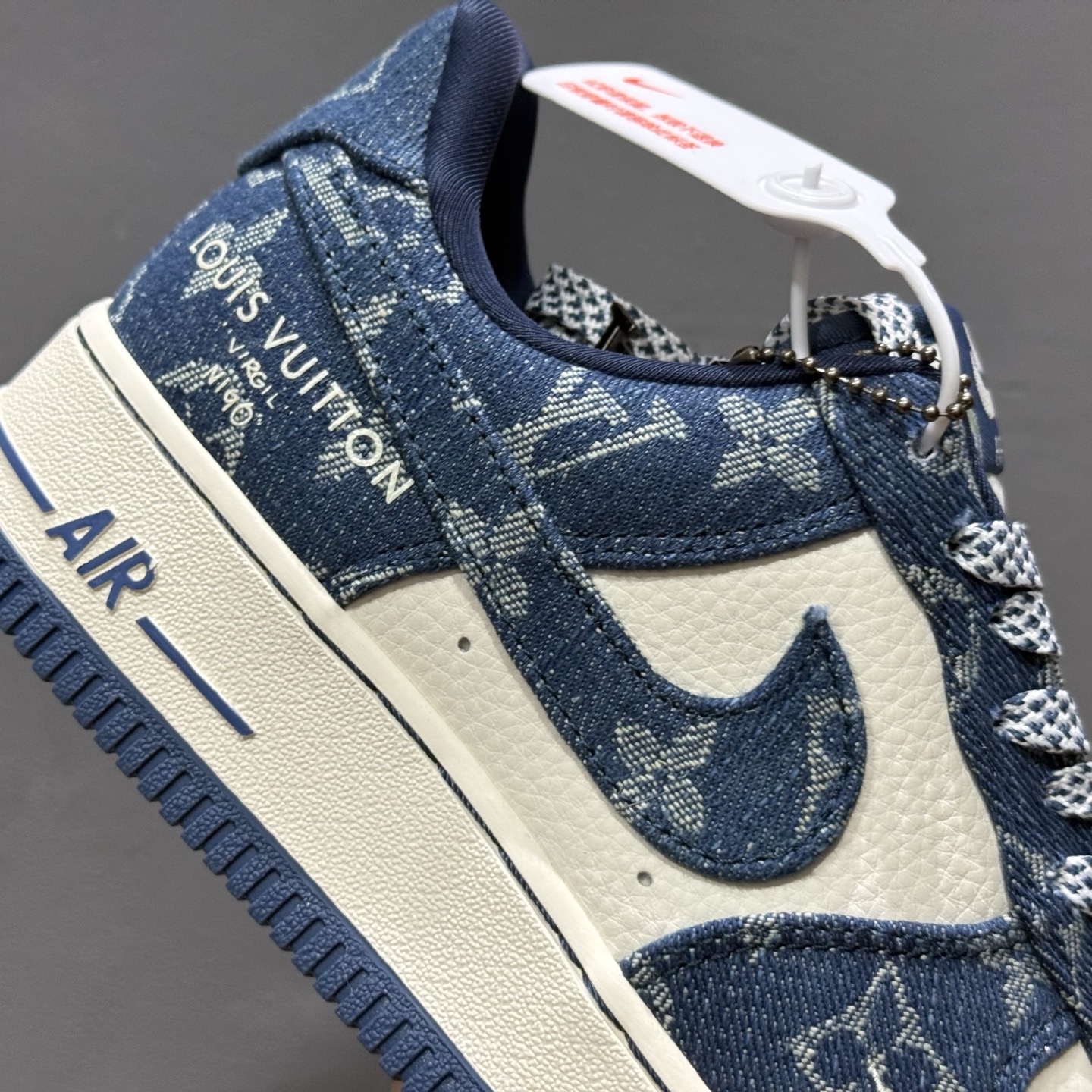 ￥260 Nike Air Force 1'07 Low LV联名 蓝色牛仔 空军一号低帮休闲板鞋 ZD1988-001
