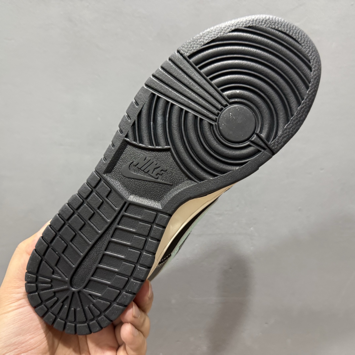 280 Nike Air Dunk LOW 1“LV联名——牛仔夜幕蓝 ”经典牛仔蓝搭配 满天星鞋带 JP1628-033-Chinese UA Cheap High Quatity Brand Clothes Bags handbags Sneakers wholesale wholesaler seller from China Factory suppliers Fashion Clothing Shoes best Quality Beautiful Price 280 Nike Air Dunk LOW 1“LV联名——牛仔夜幕蓝 ”经典牛仔蓝搭配 满天星鞋带 JP1628-033